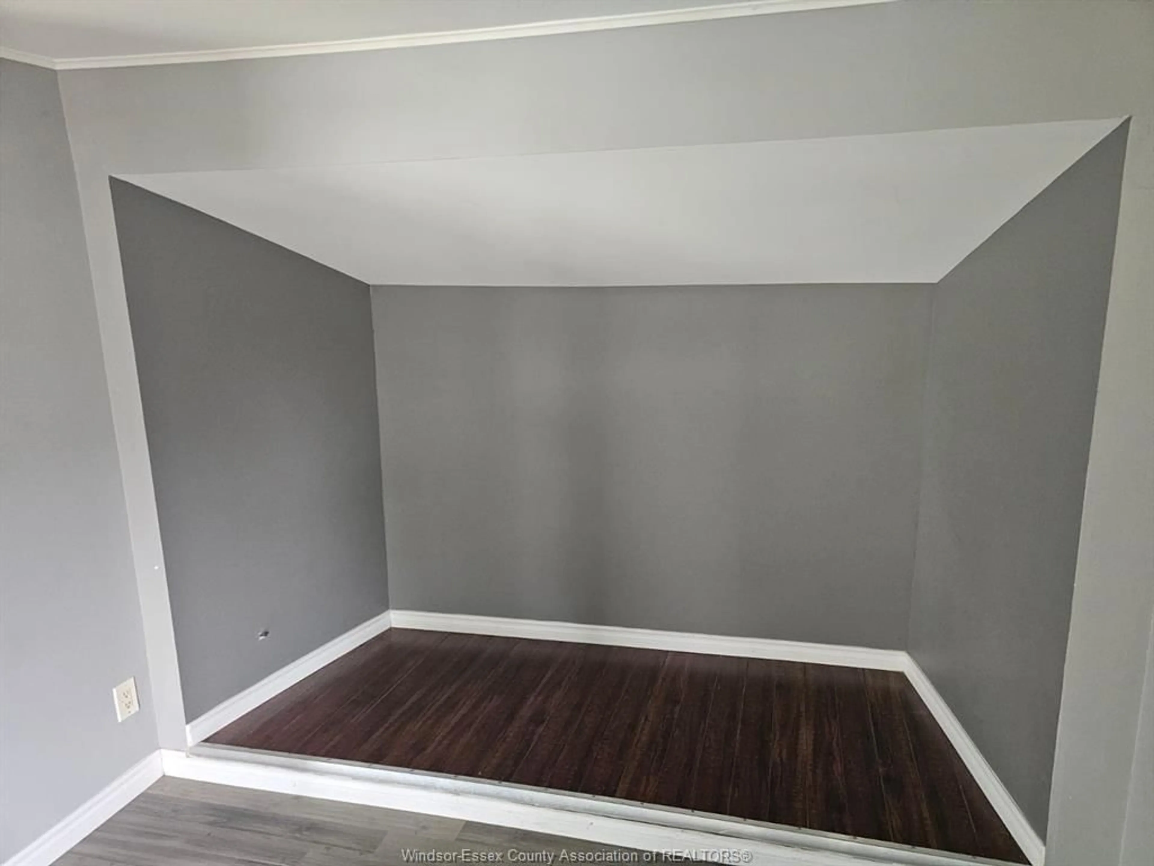 A pic of a room for 216 BARRACUDA, Windsor Ontario N8W 2B1