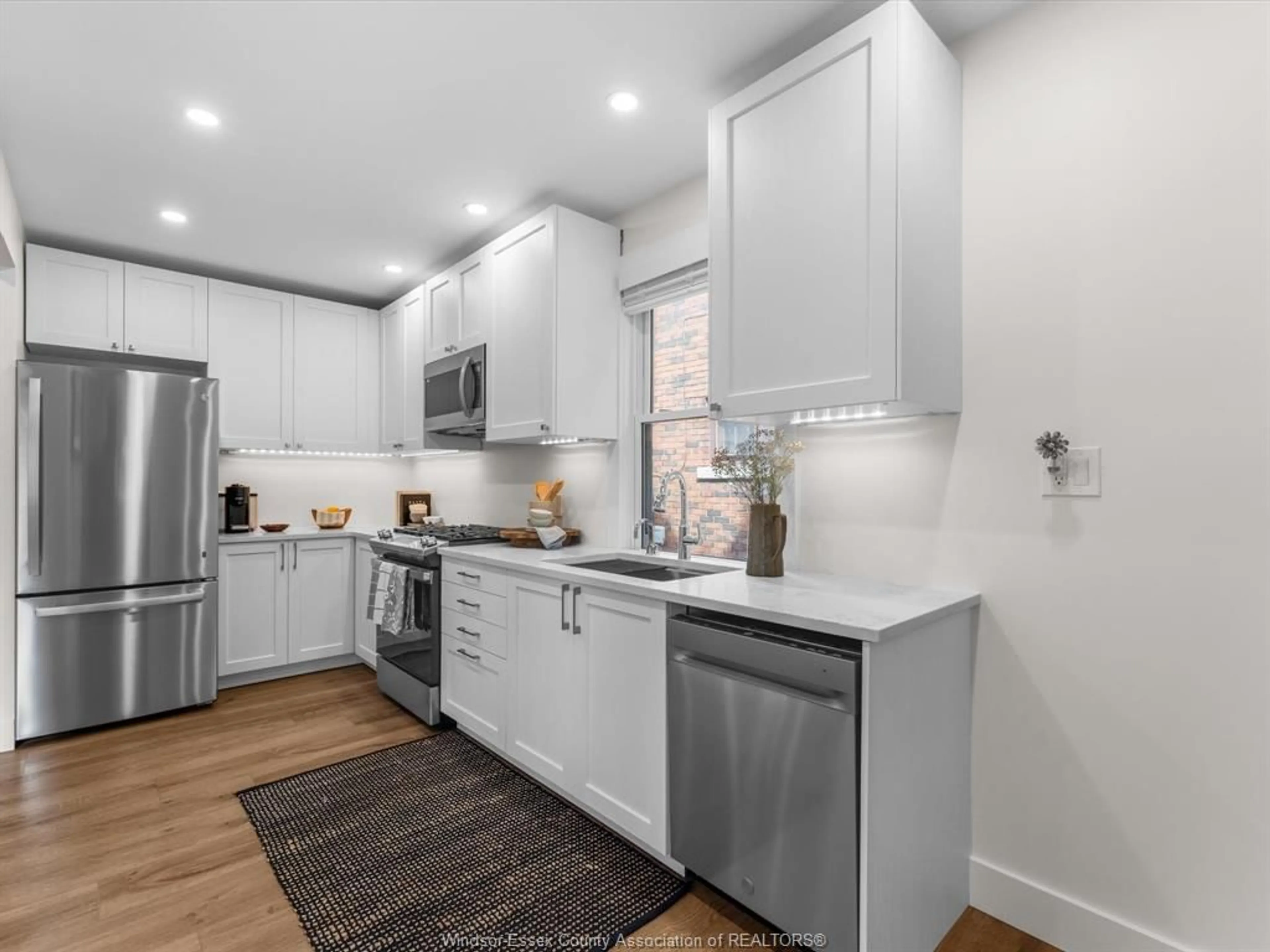 Open concept kitchen, unknown for 1781 KILDARE, Windsor Ontario N8W 2W5