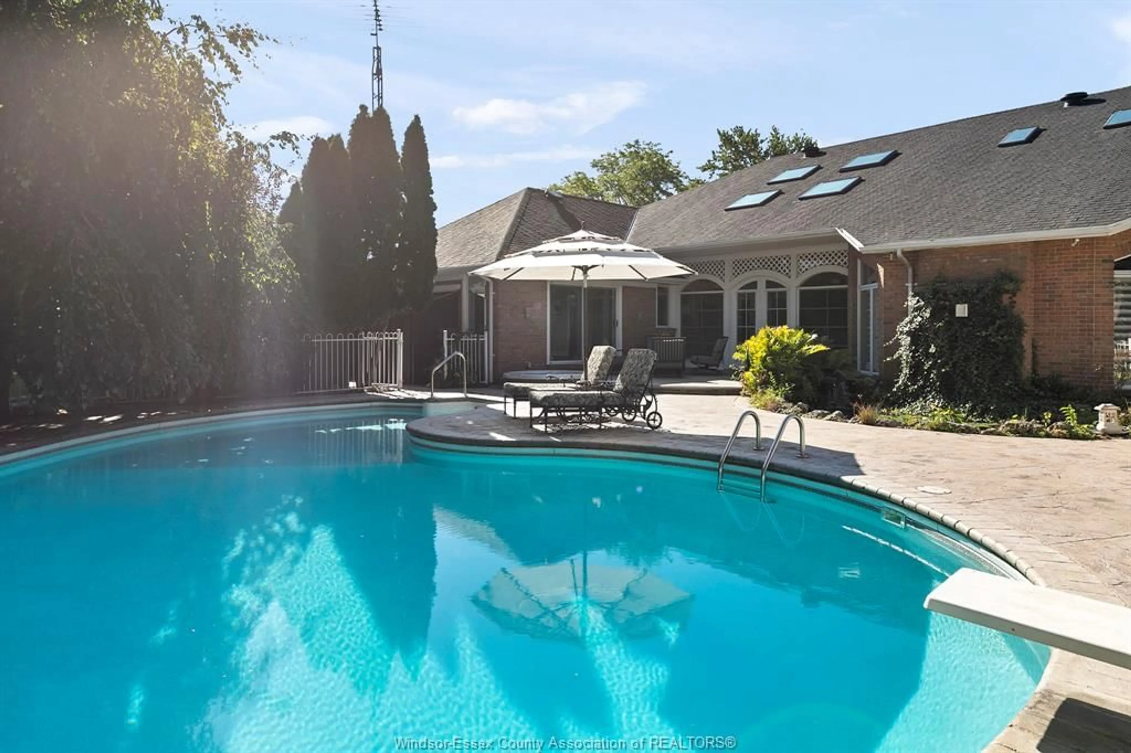 Pool for 13568 COUNTY RD 46 (MIDDLE SIDE ROAD), Lakeshore Ontario N0P 1J0