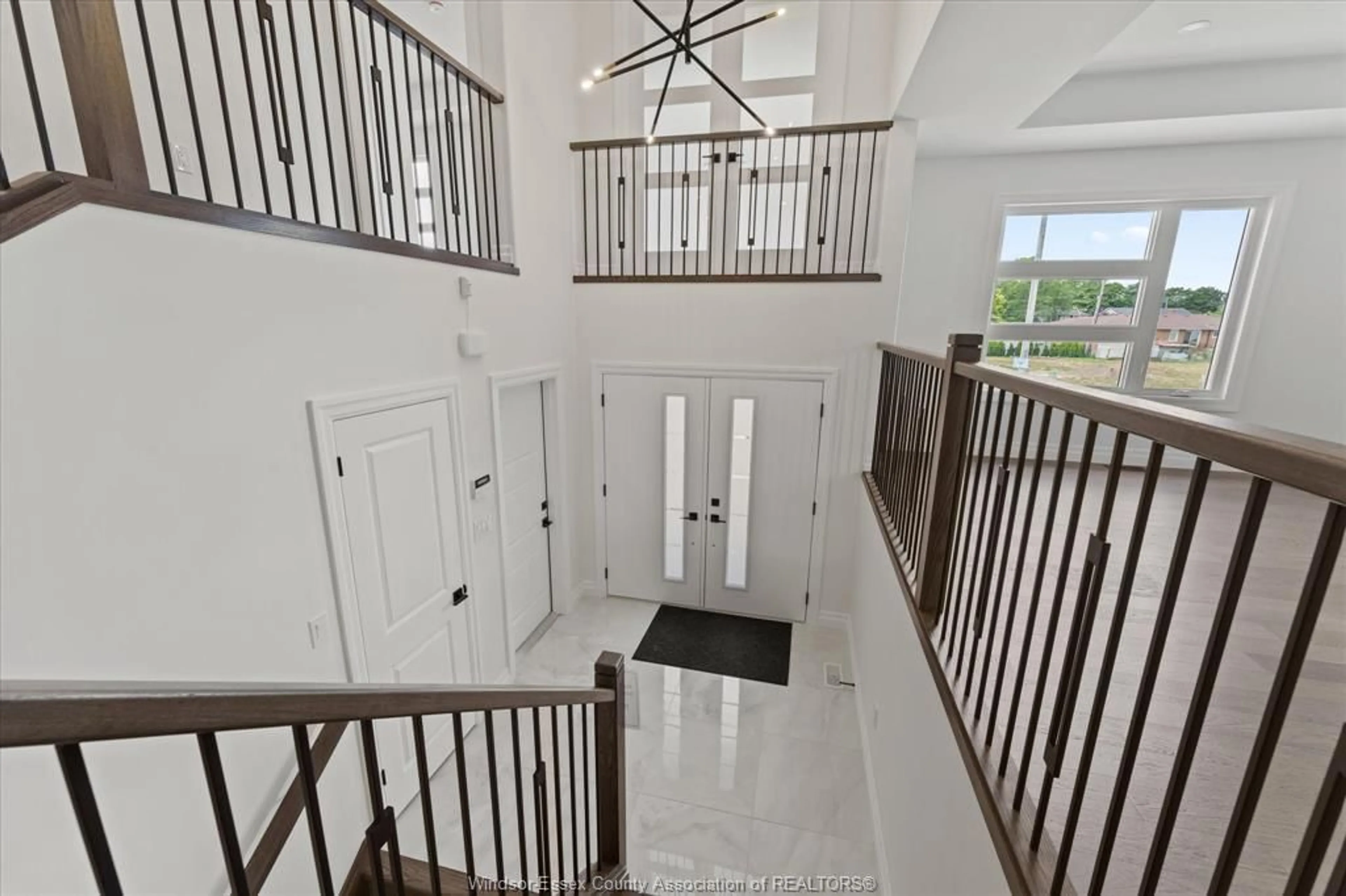 Unknown for 2474 PARTINGTON Ave, Windsor Ontario N9E 0B4