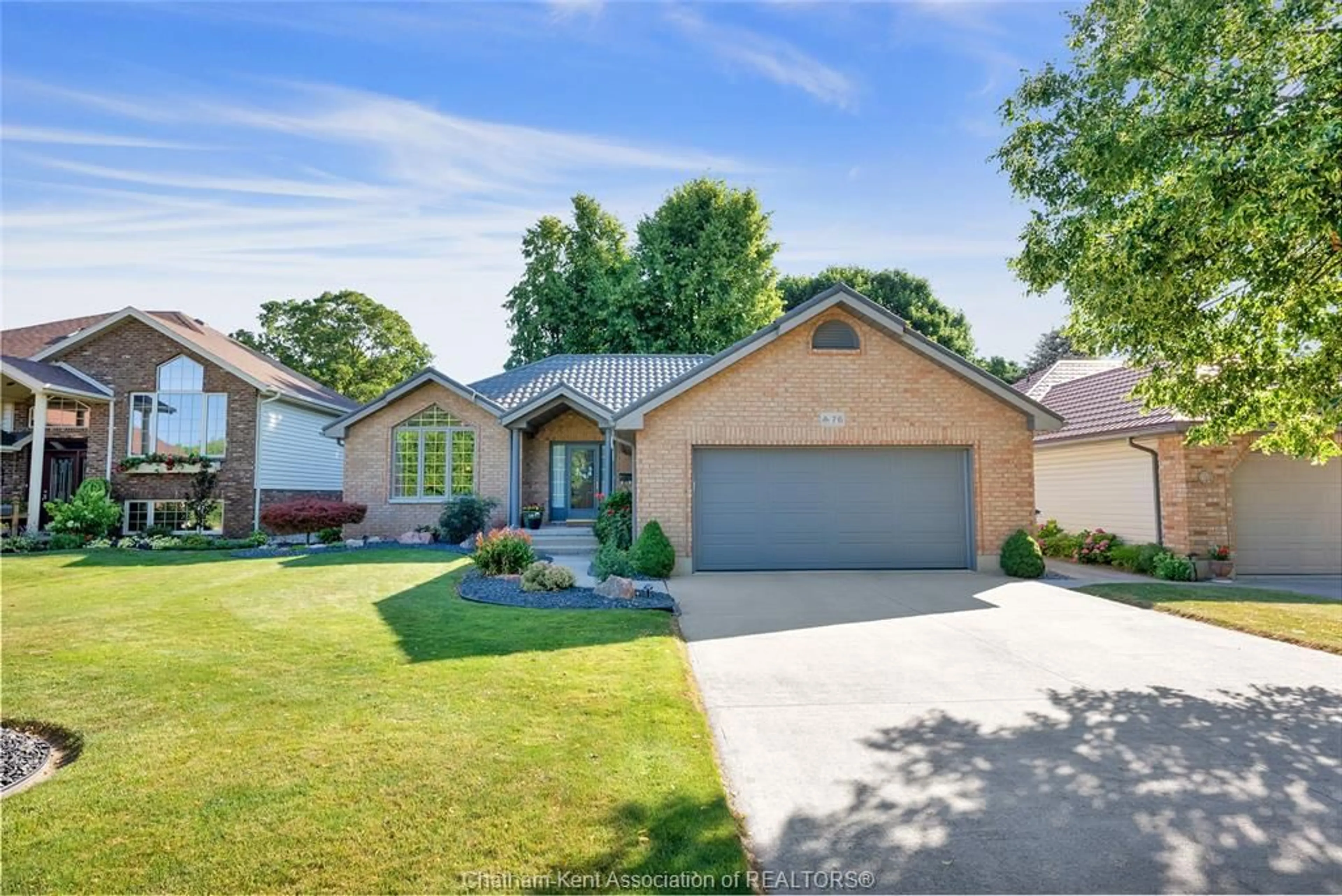 Home with brick exterior material, street for 76 GARDEN Path, Chatham Ontario N7L 5L6