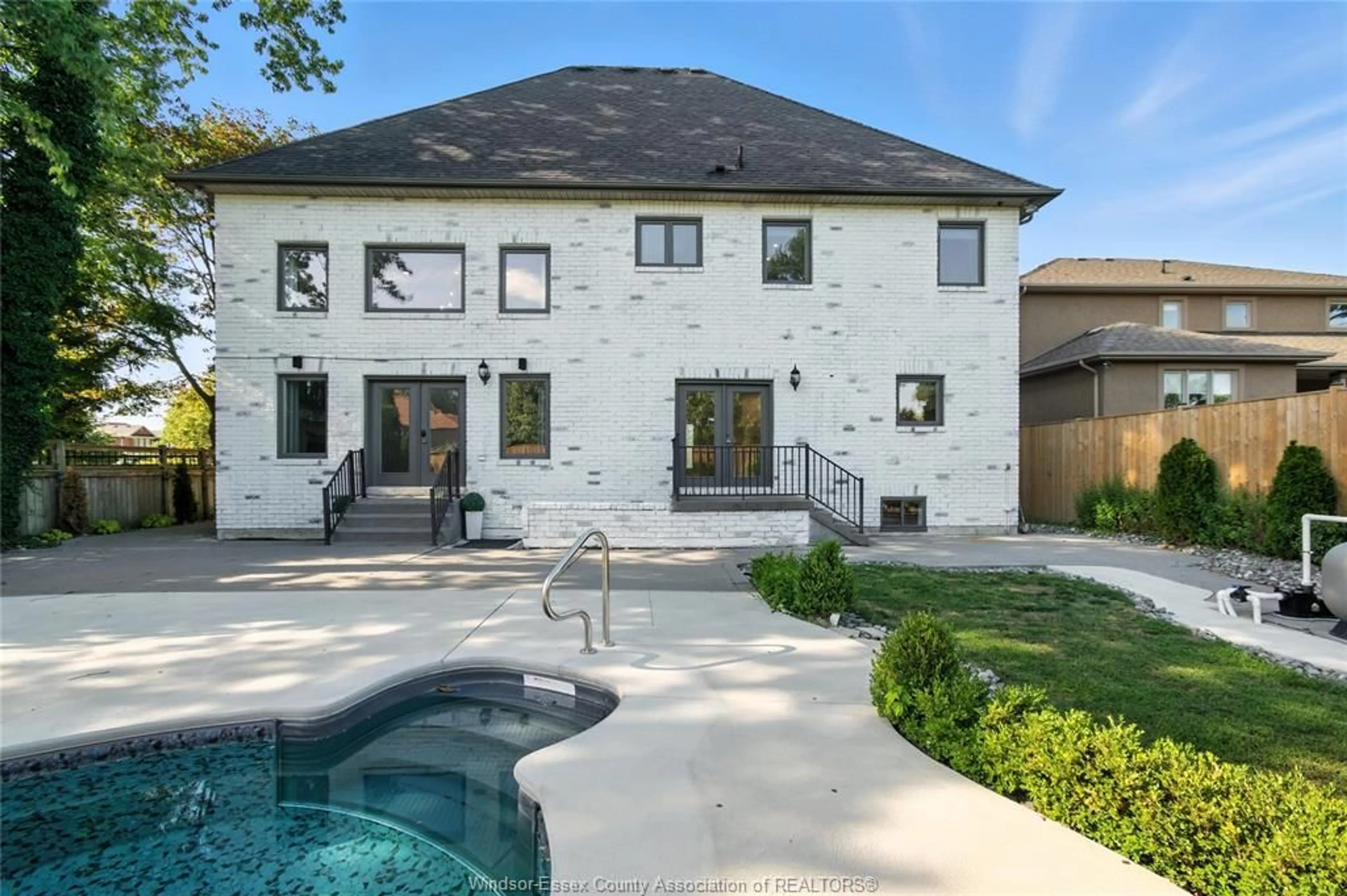 Home with brick exterior material, street for 435 COUNTRY CLUB, Windsor Ontario N9G 3G9