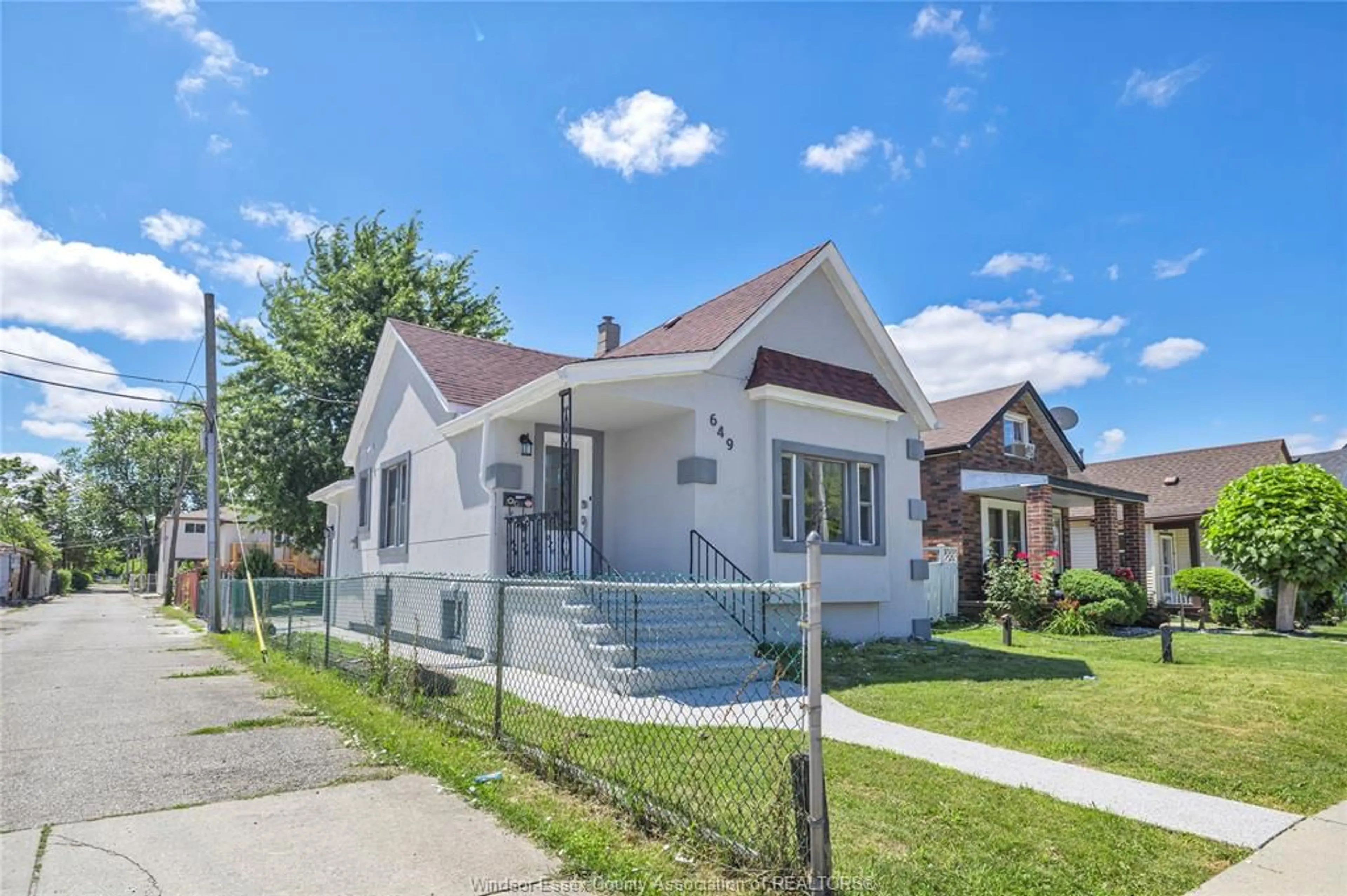 Unknown for 649 CATARAQUI, Windsor Ontario N9V 3P2