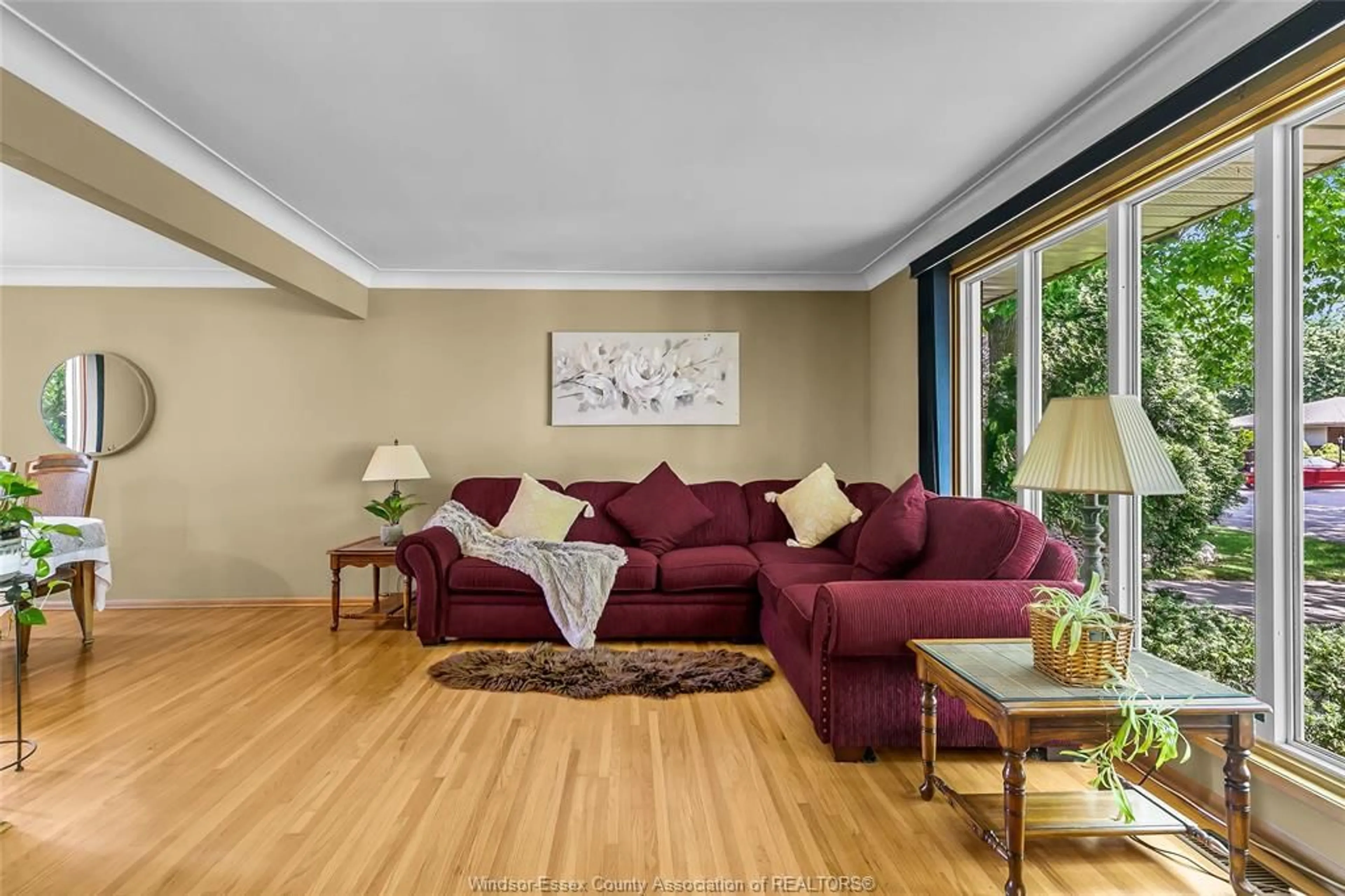 Living room with furniture, unknown for 2891 RIVIERA, Windsor Ontario N9E 3A5