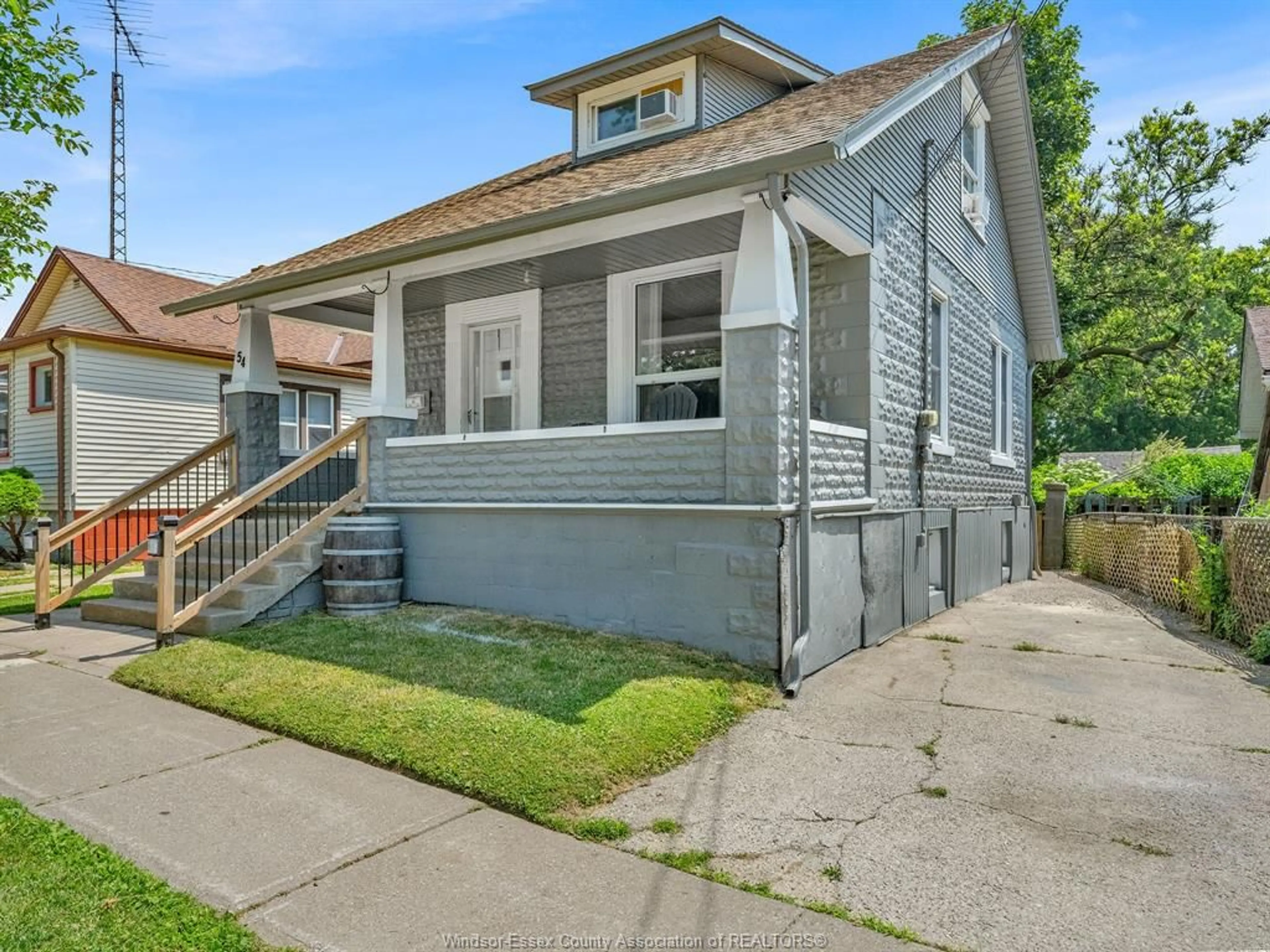 Unknown for 54 Princess St, Leamington Ontario N8H 2Y4