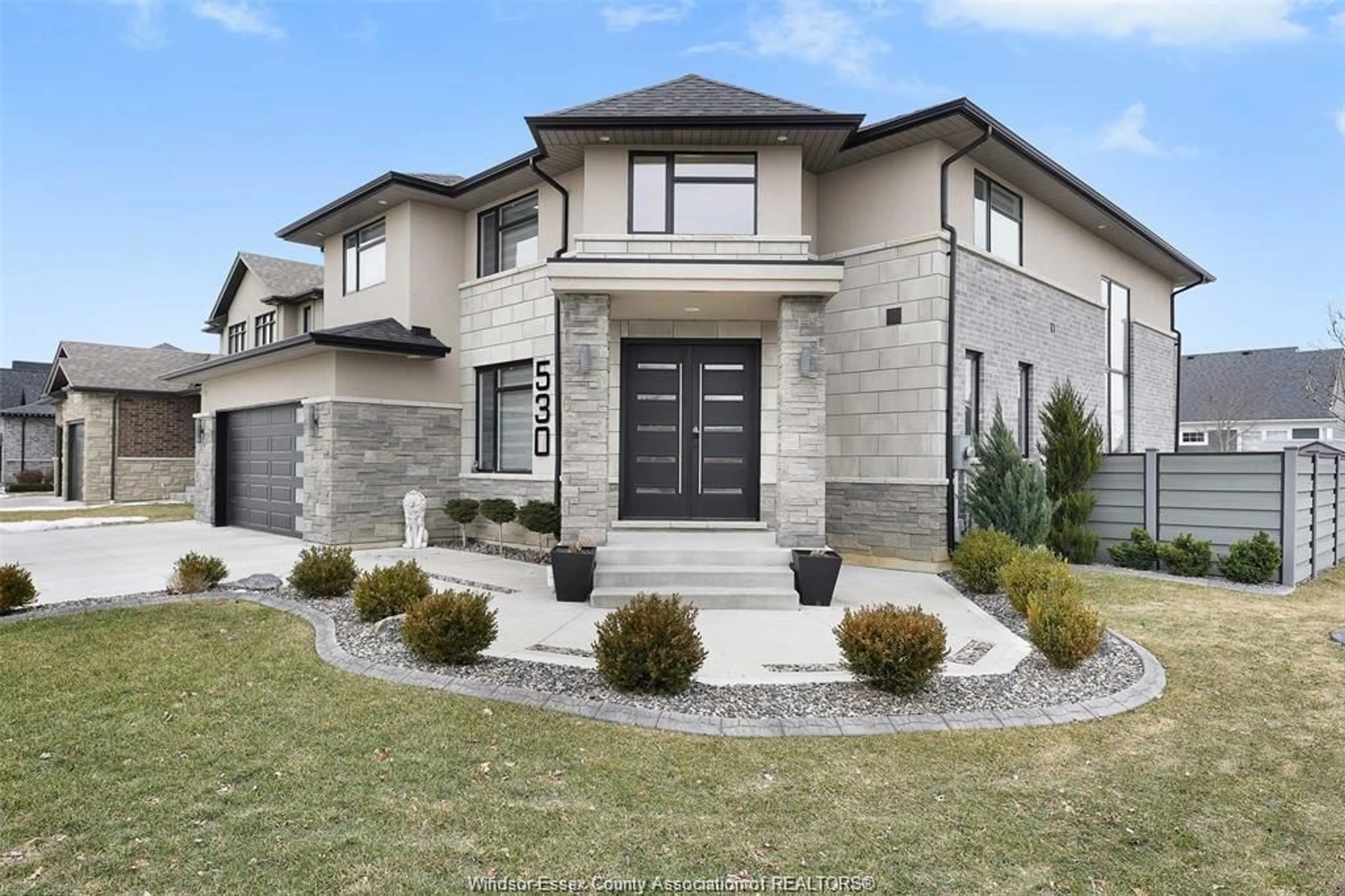 Home with brick exterior material, street for 530 DONLON, LaSalle Ontario N9J 3Y3
