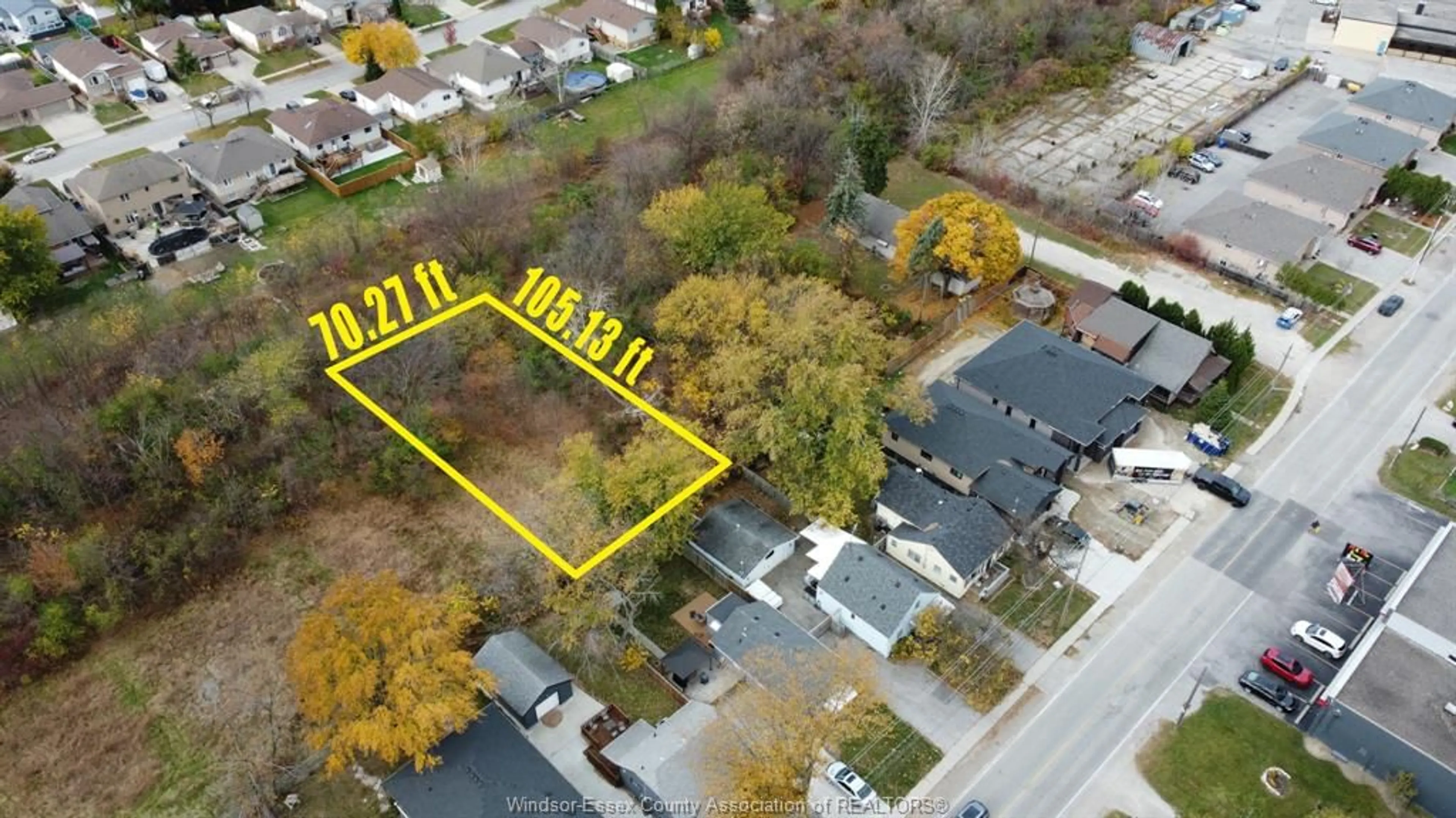 A pic from outside/outdoor area/front of a property/back of a property/a pic from drone, street for V/L ARTHUR, Windsor Ontario N8W 4W2