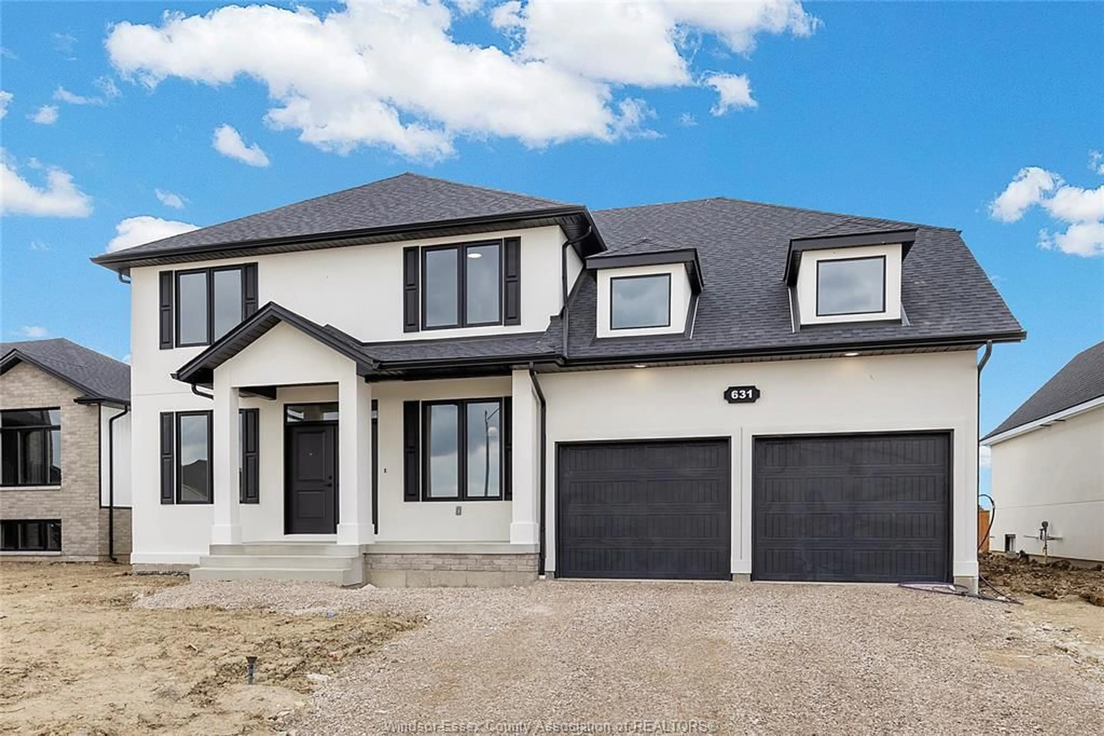Home with vinyl exterior material, street for 631 SUMMIT St, Lakeshore Ontario N0R 1A7