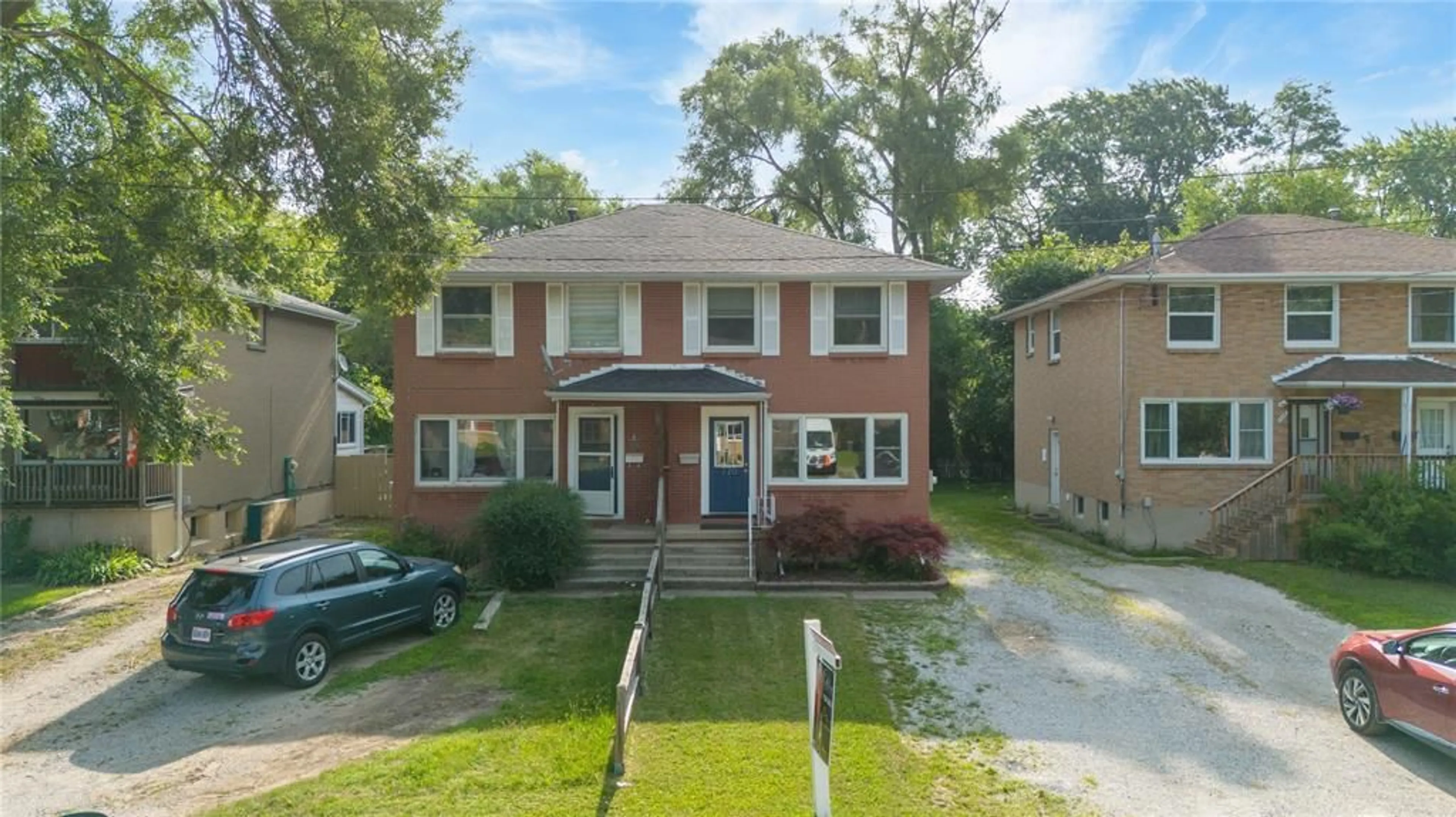 Home with brick exterior material, street for 770 NETHERLANDS Pl, Sarnia Ontario N7S 2W4