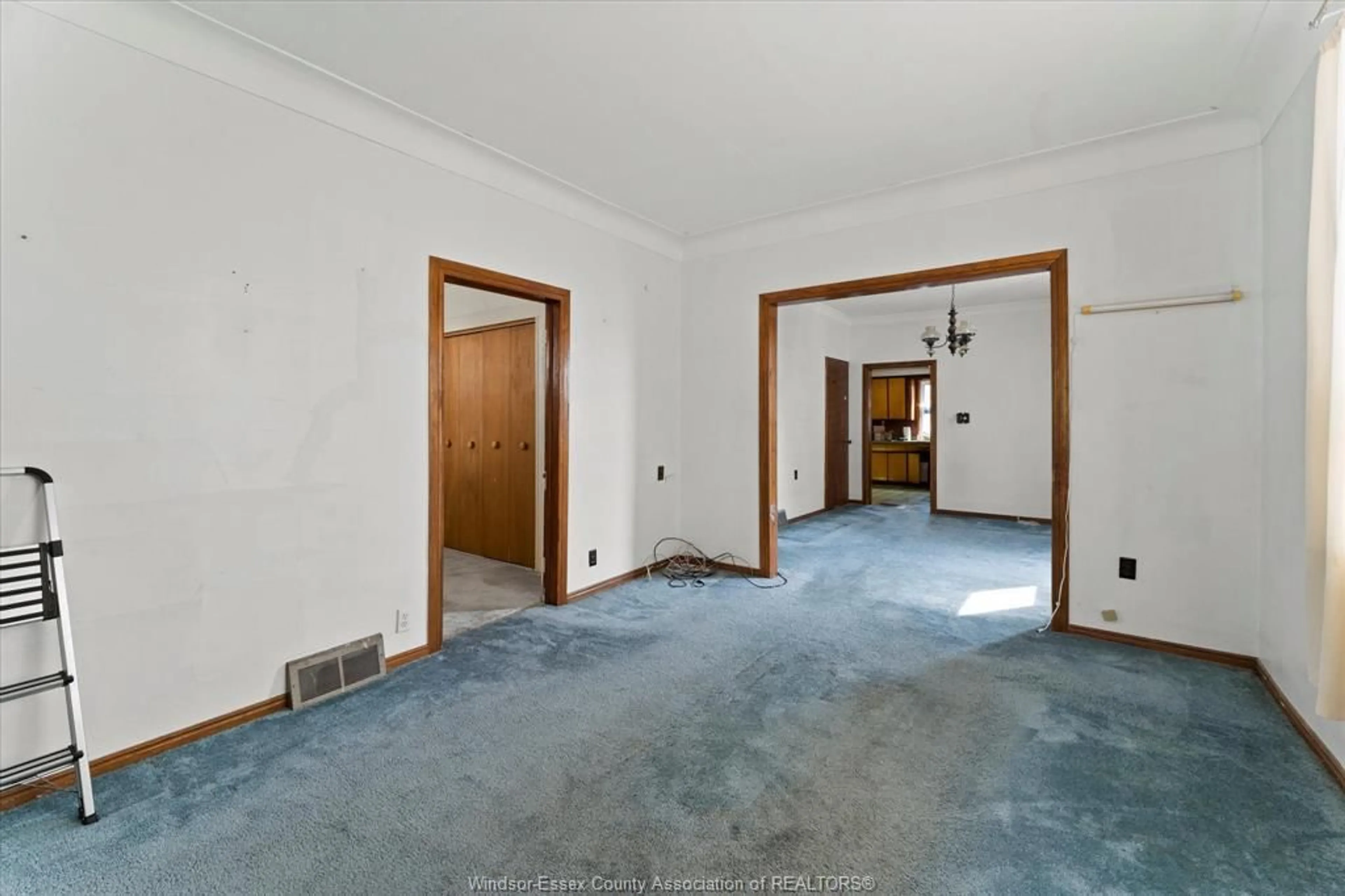 Unknown for 534 PIERRE Ave, Windsor Ontario N9A 2K2