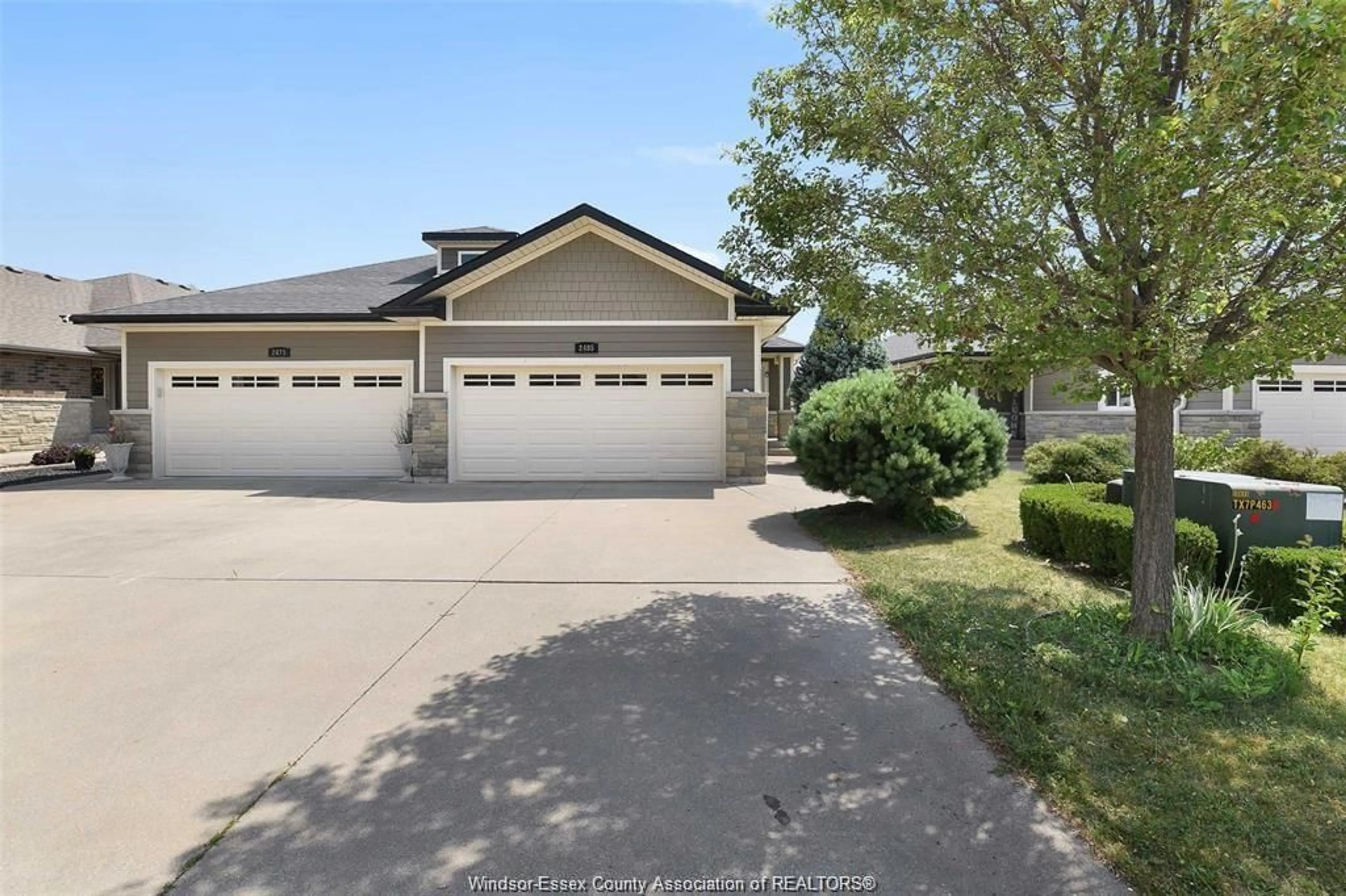 Unknown for 2485 SKINNER St, LaSalle Ontario N9H 2R5