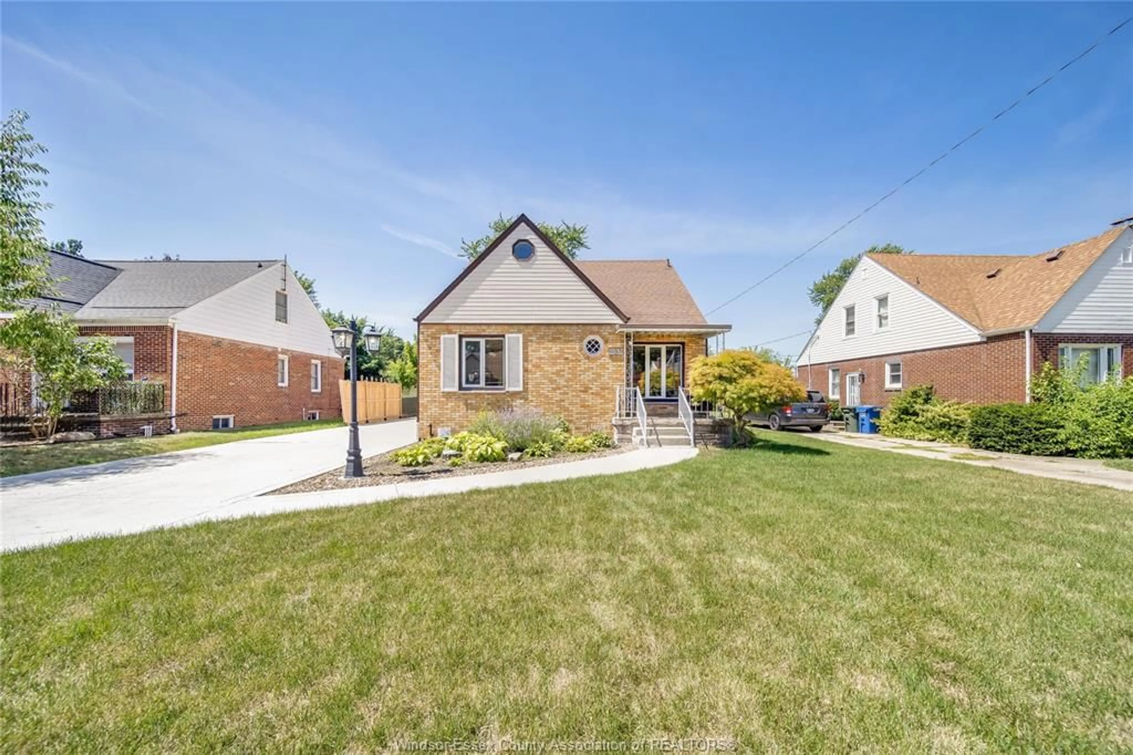 Home with brick exterior material, street for 853 BUCKINGHAM, Windsor Ontario N8S 2C7