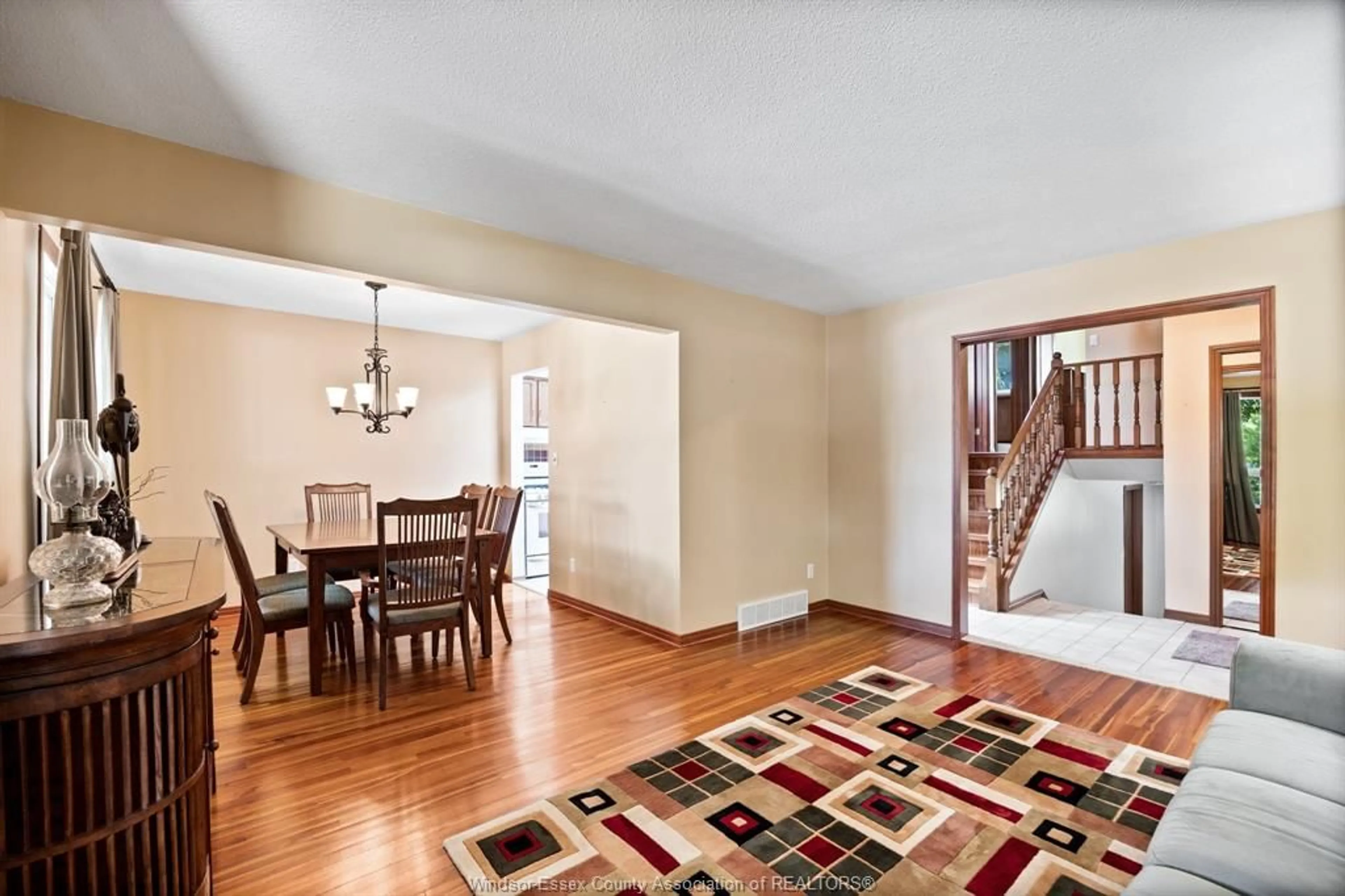 Dining room, unknown for 179 ROYAL Cres, Lakeshore Ontario N0R 1A0