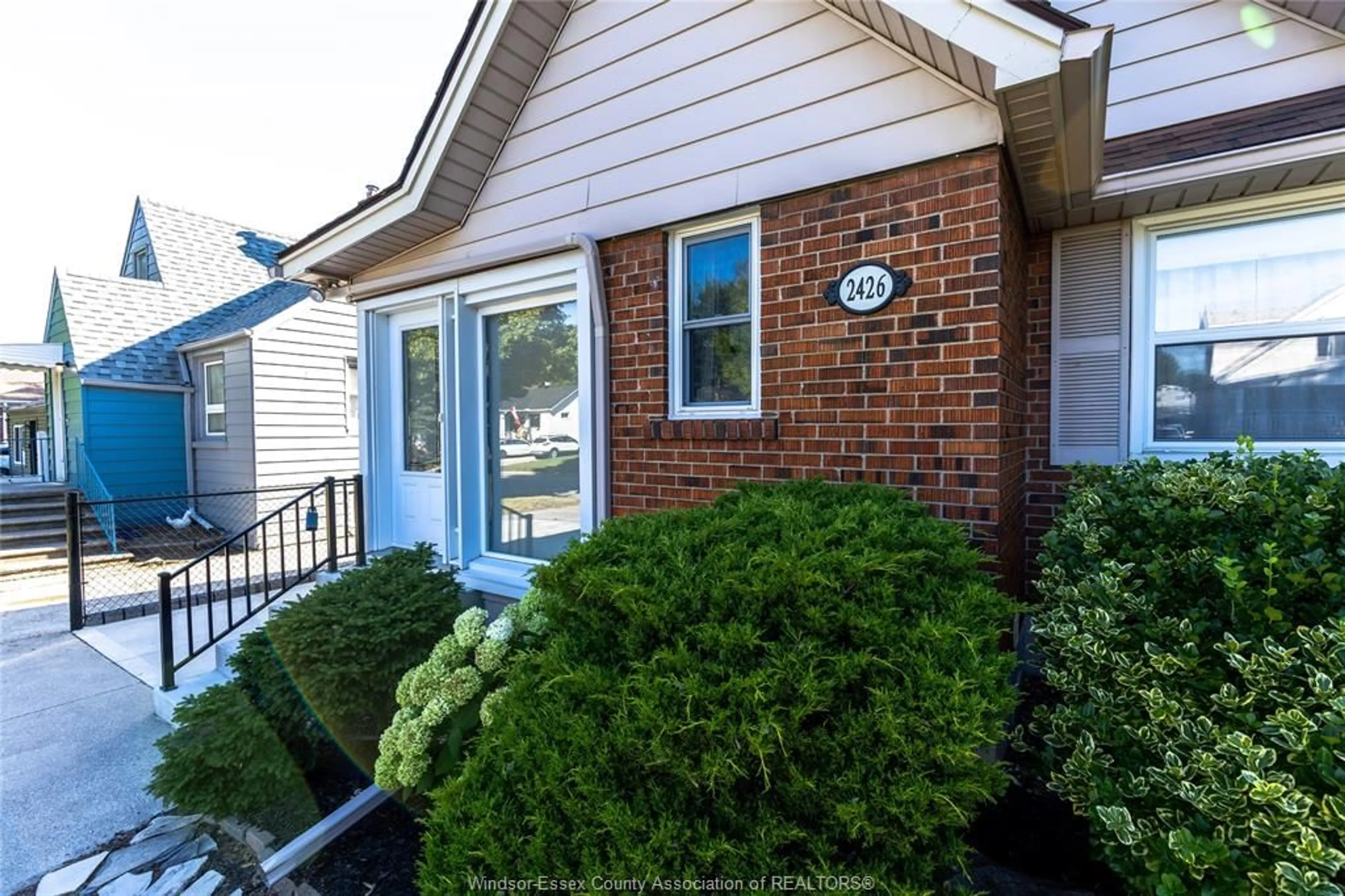 Home with brick exterior material, street for 2426 FRANCOIS, Windsor Ontario N8W 4T4