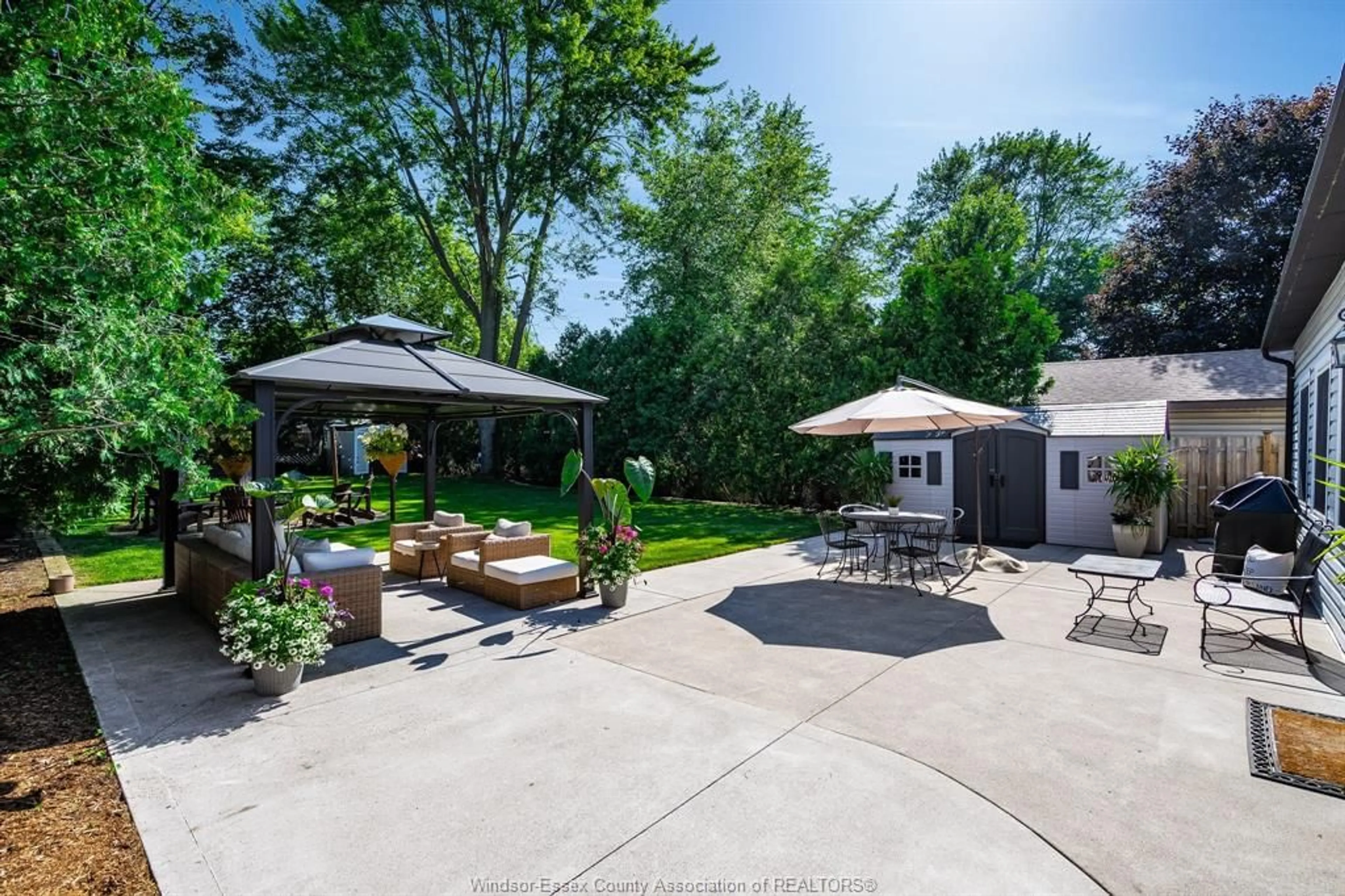 Patio, water/lake/river/ocean view for 533 Morand, Windsor Ontario N9G 1H7