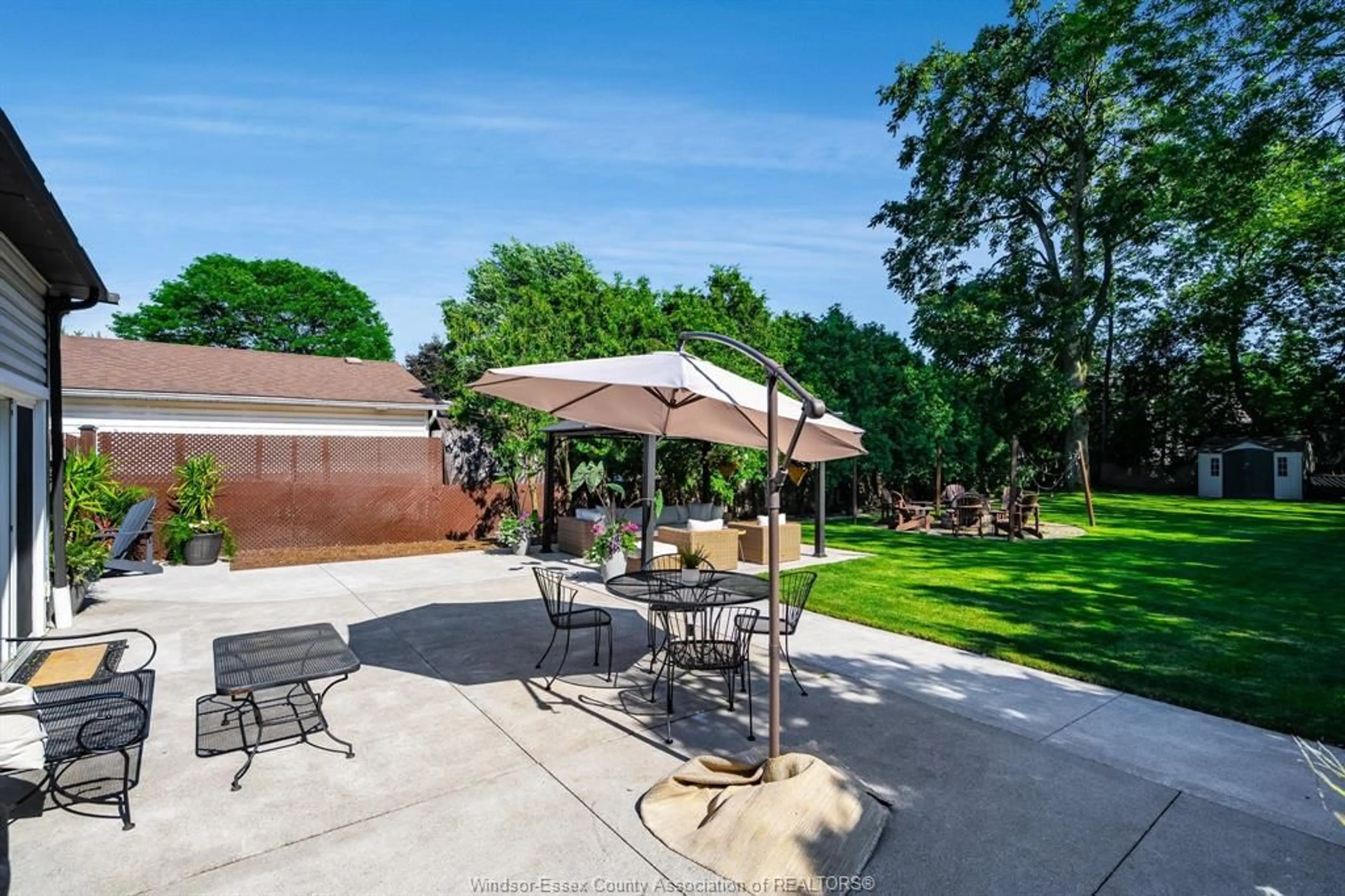 Patio, unknown for 533 Morand, Windsor Ontario N9G 1H7