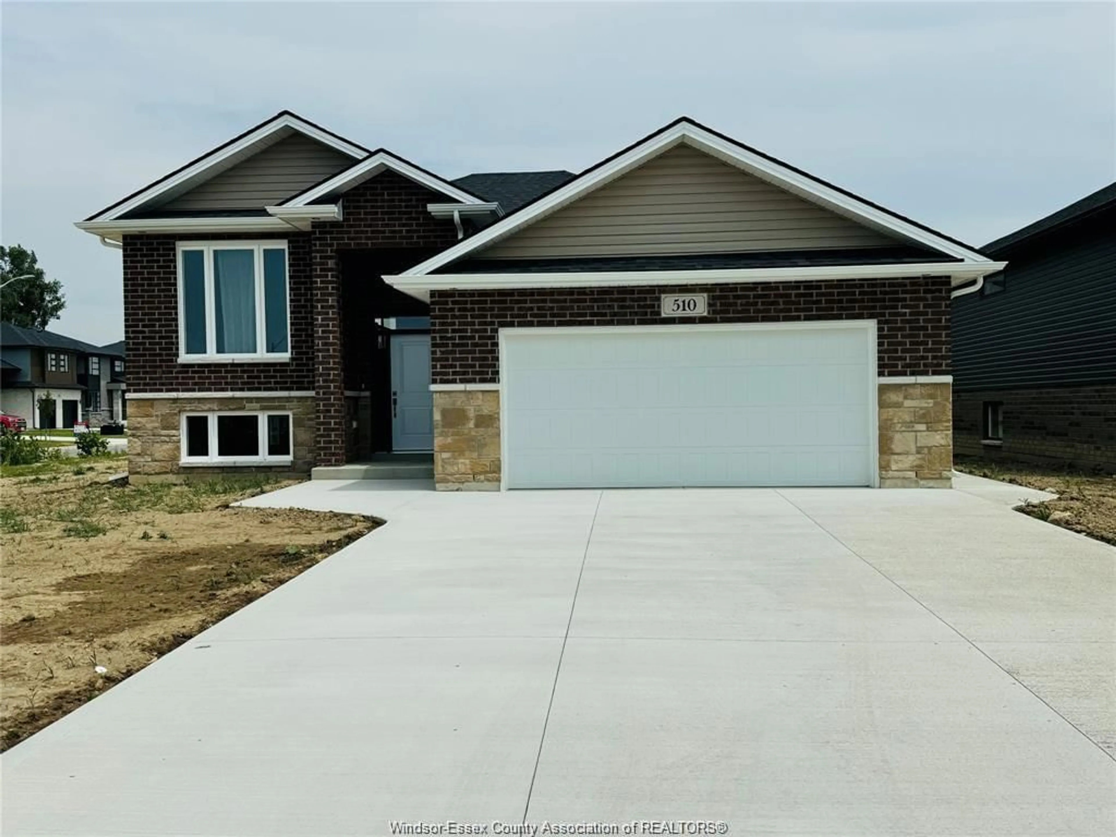 Home with brick exterior material, street for 510 HARRIS, Amherstburg Ontario N9V 0A9