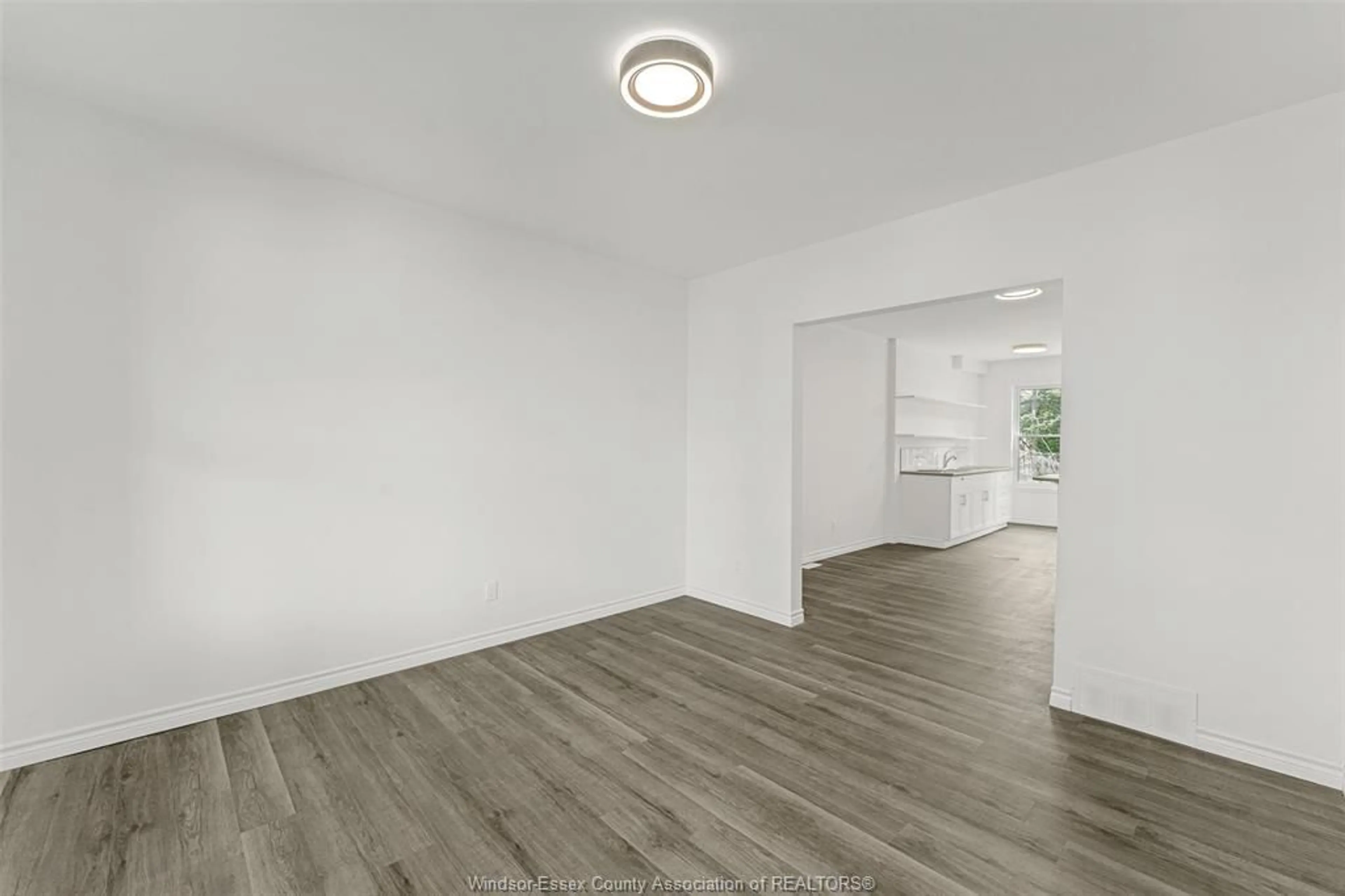 A pic of a room for 750 CARON Ave, Windsor Ontario N9A 5B6