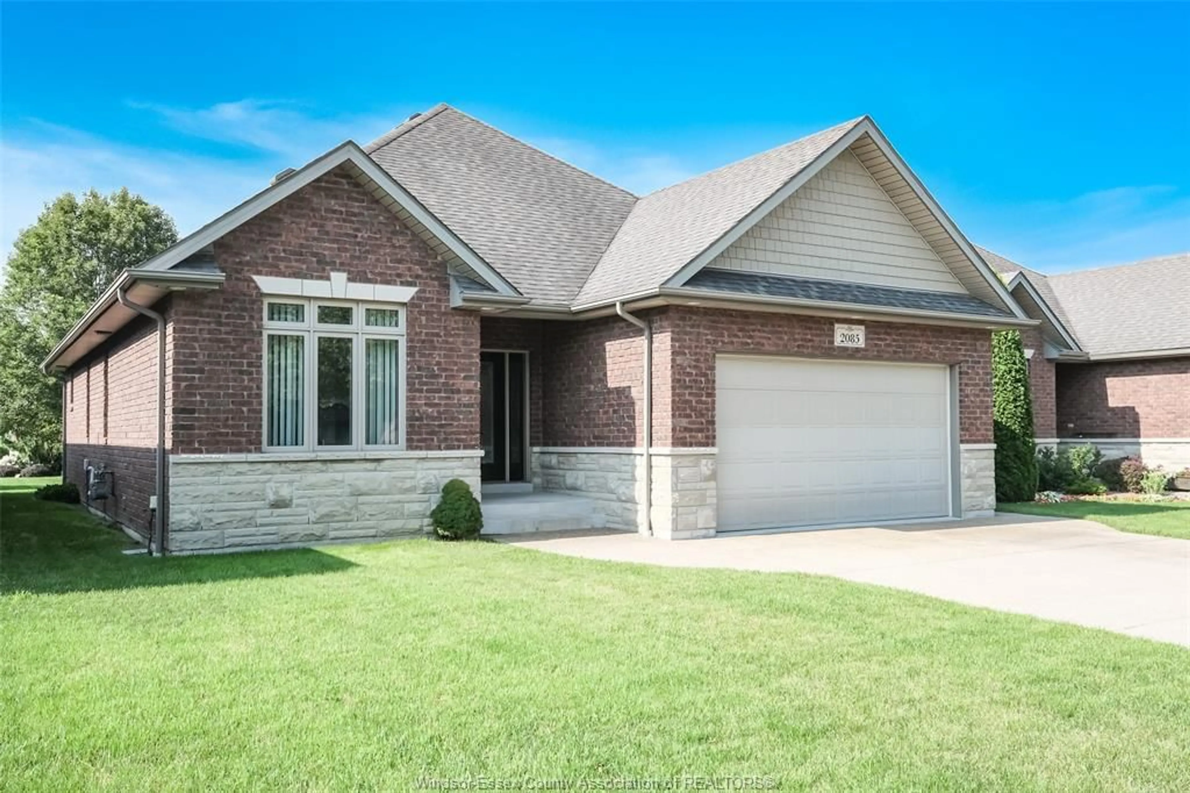 Home with brick exterior material, street for 2085 ANGELINA, LaSalle Ontario N9H 0A3
