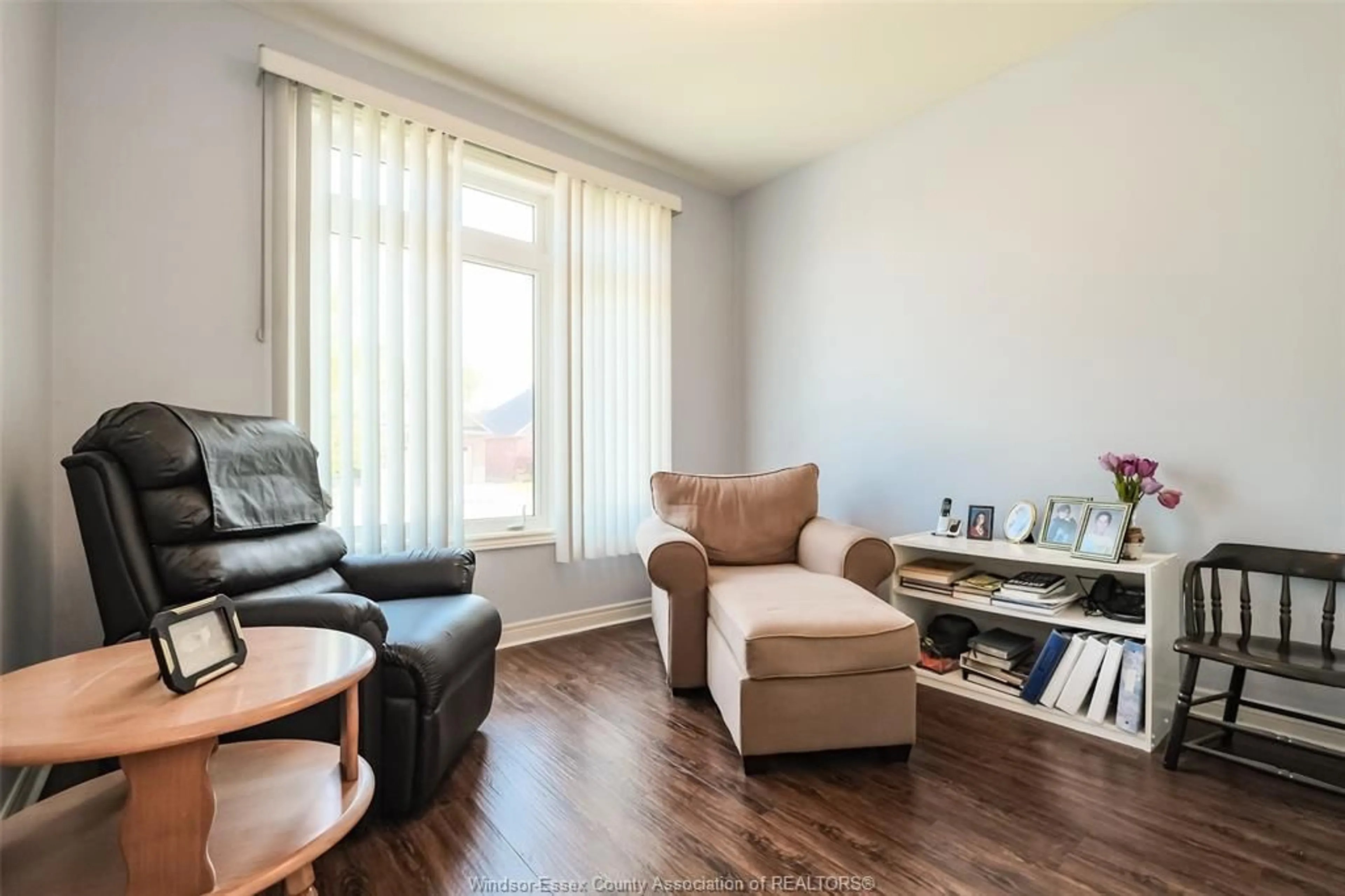 Living room with furniture, wood/laminate floor for 2085 ANGELINA, LaSalle Ontario N9H 0A3