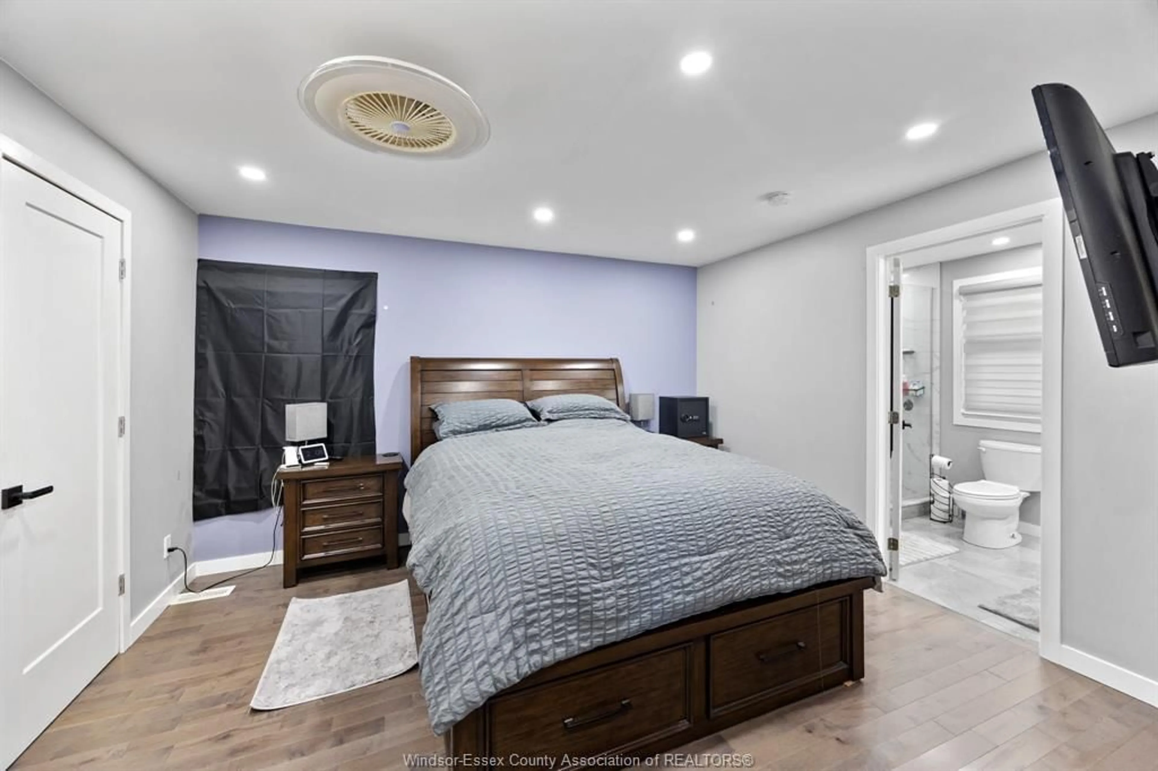 Bedroom with bed, unknown for 15 FORREST St, Tilbury Ontario N0P 2L0