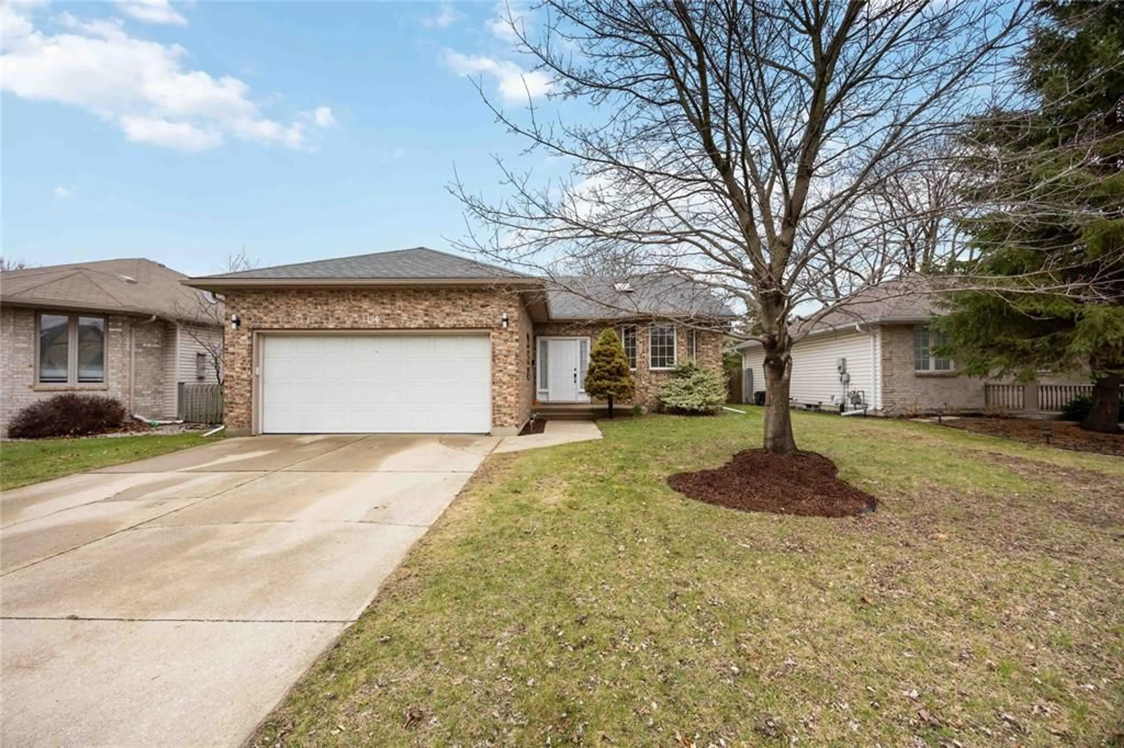 Home with brick exterior material, street for 1156 MURPHY Rd, Sarnia Ontario N7S 2Y2