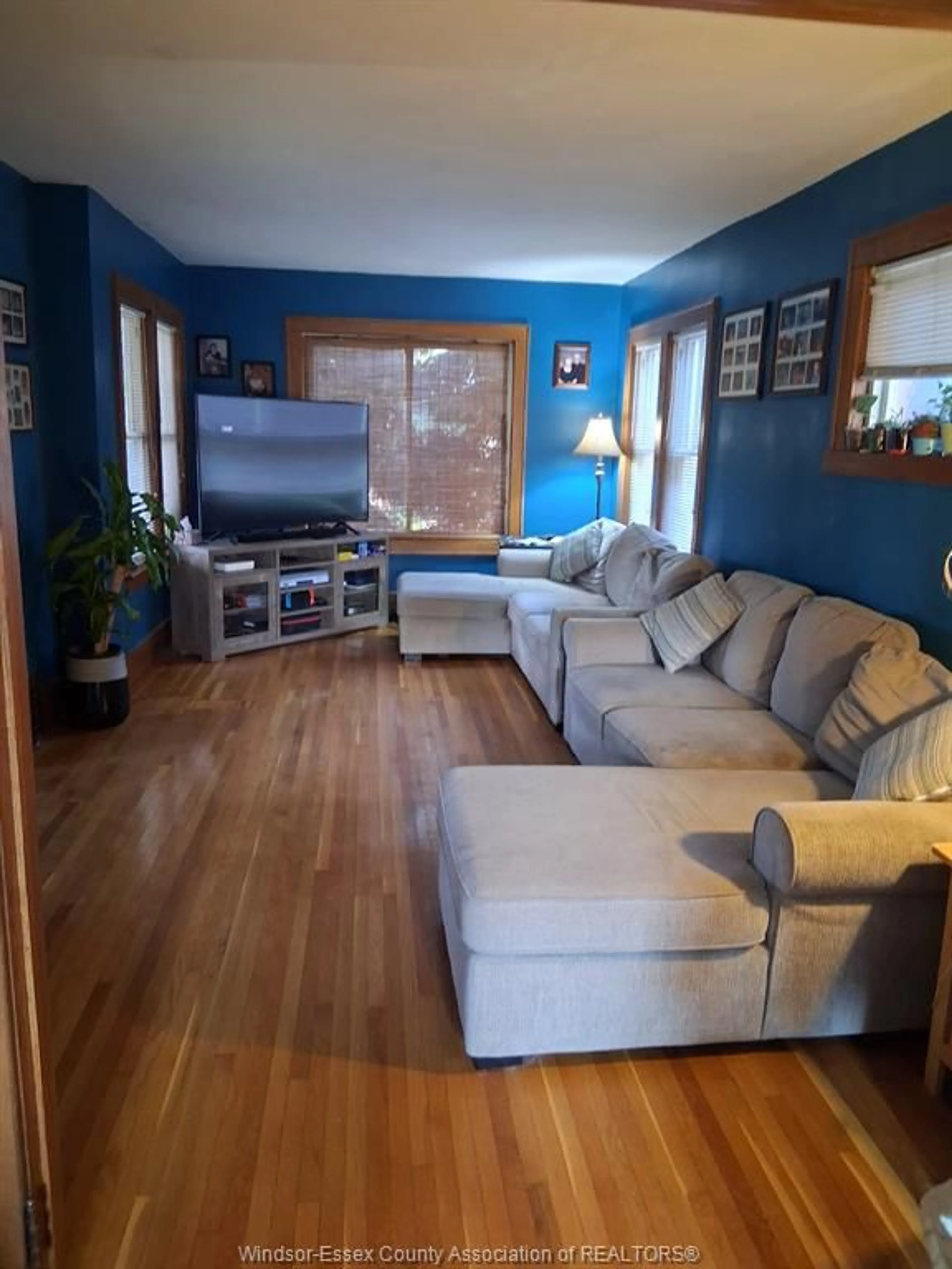 Living room with furniture, unknown for 1223 ELSMERE, Windsor Ontario N8X 4G6