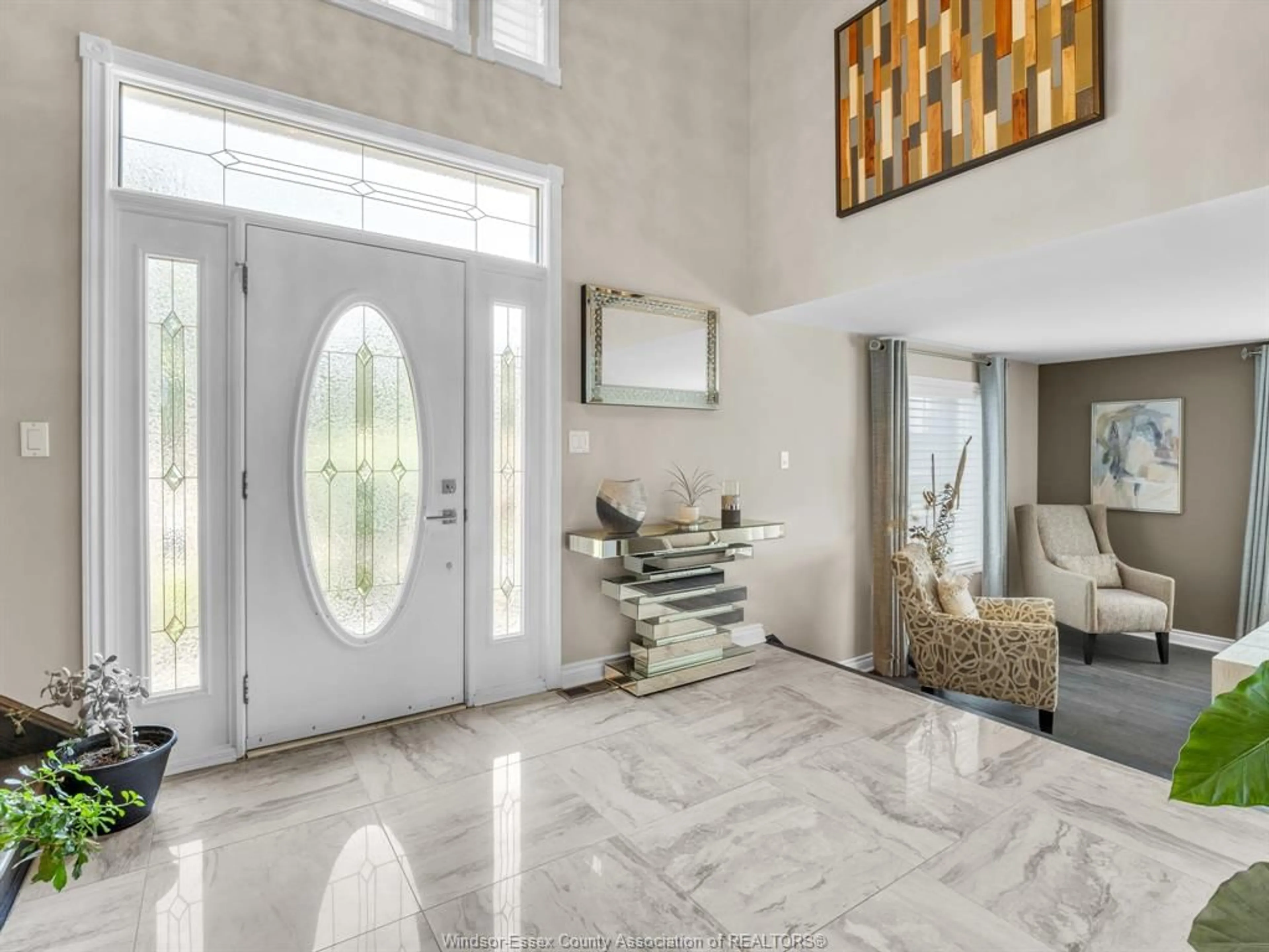Indoor entryway for 508 RIDGEVIEW, Amherstburg Ontario N9V 3Z9