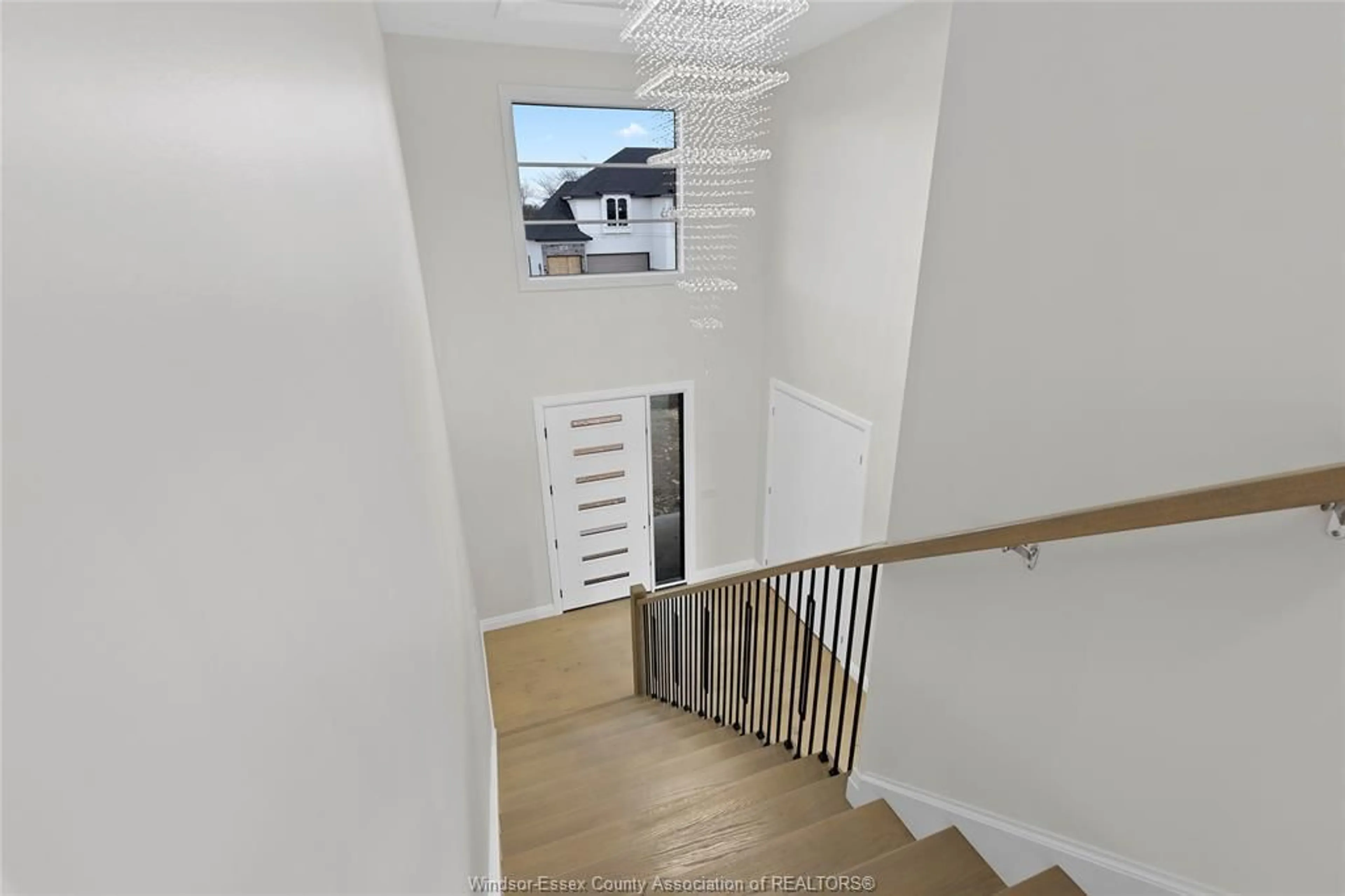 Stairs for 317 BENSON, Amherstburg Ontario N9V 0G7