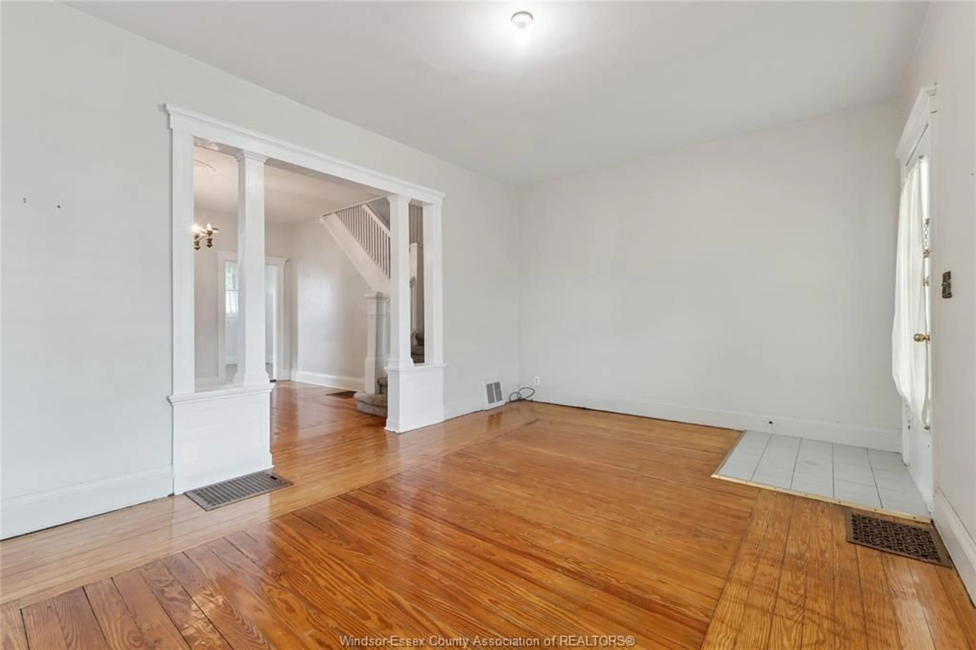 A pic of a room for 805 PIERRE, Windsor Ontario N9A 2K6