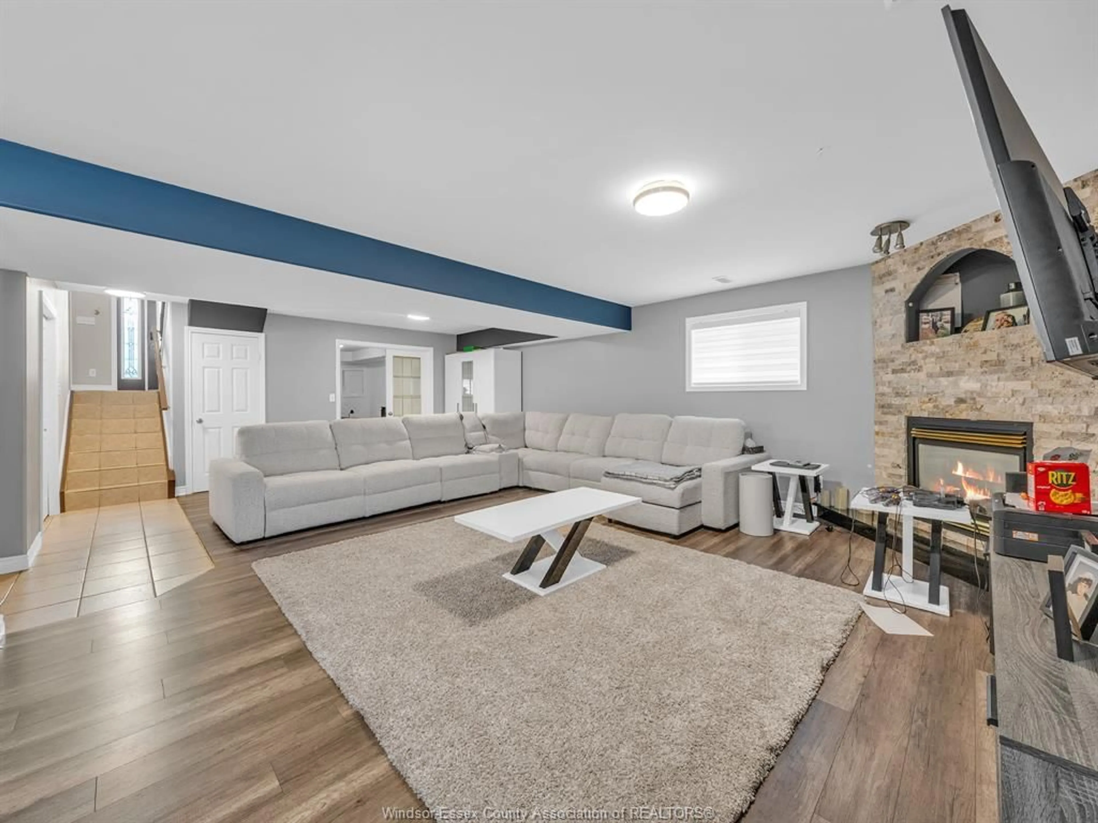 Living room with furniture, unknown for 1437 MERIDIAN St, Windsor Ontario N9G 3E5