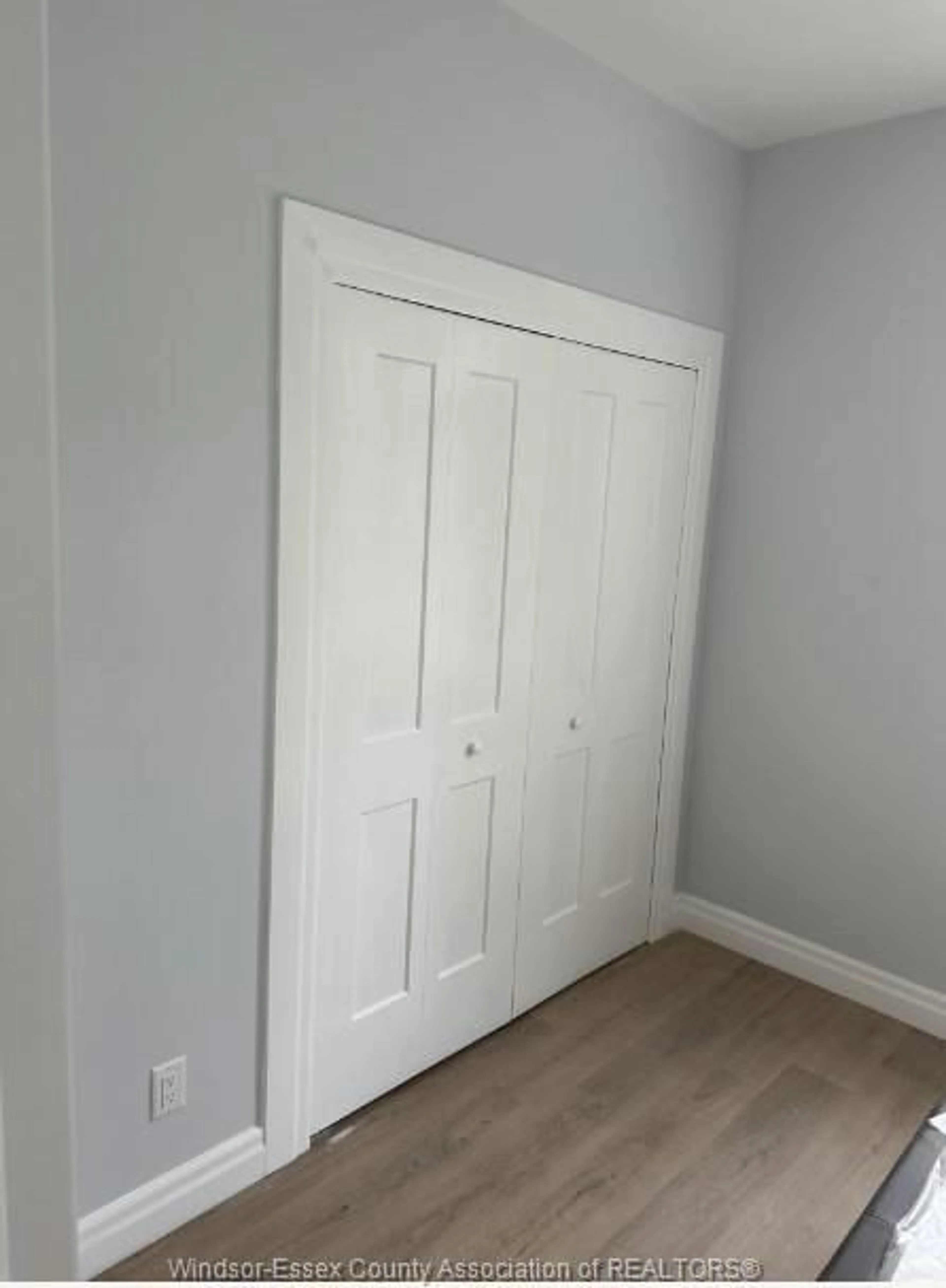 A pic of a room for 69 SPENCER Ave, Chatham Ontario N7M 1V5