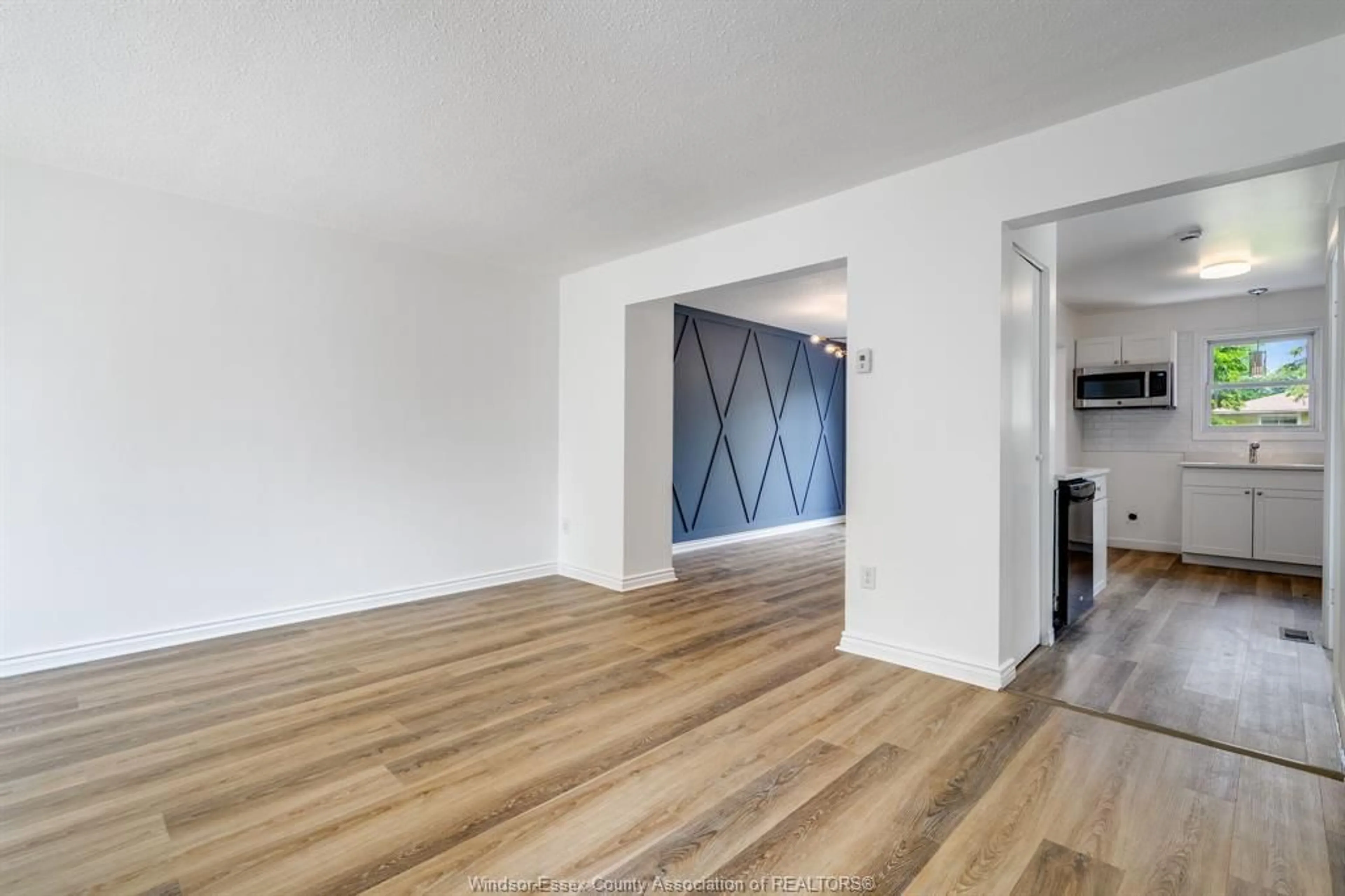 A pic of a room for 9388 RYERSON, Windsor Ontario N8R 1V5