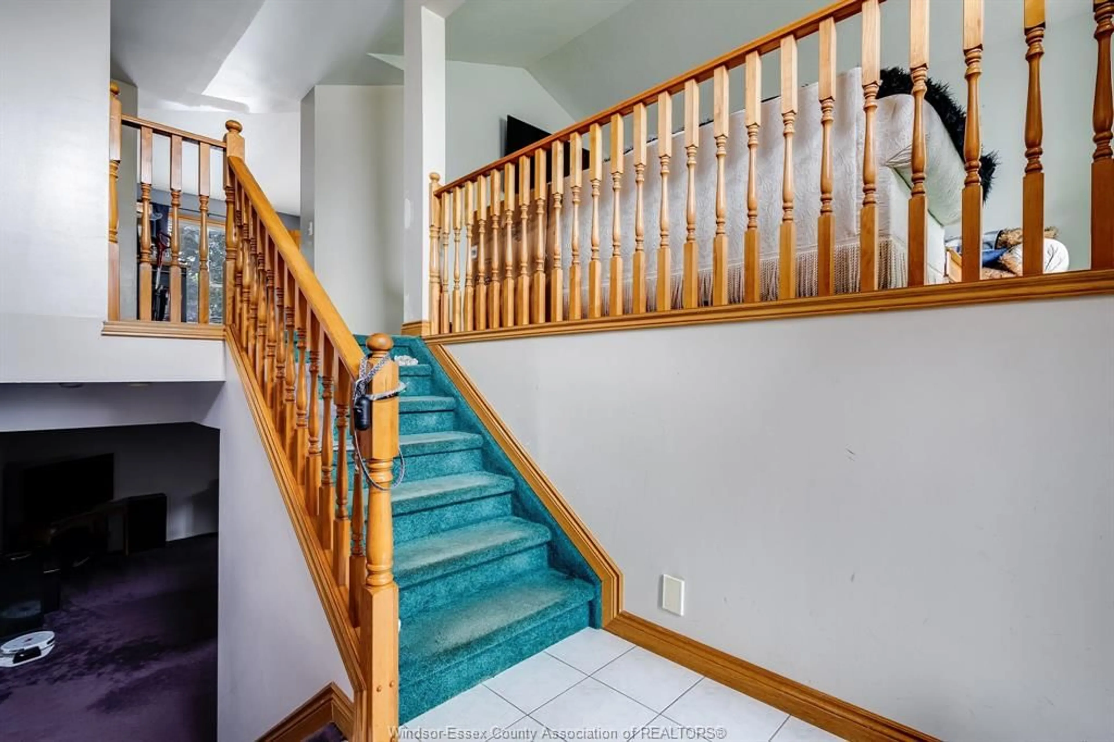 Stairs for 340 Sunnyside, LaSalle Ontario N9J 3J3