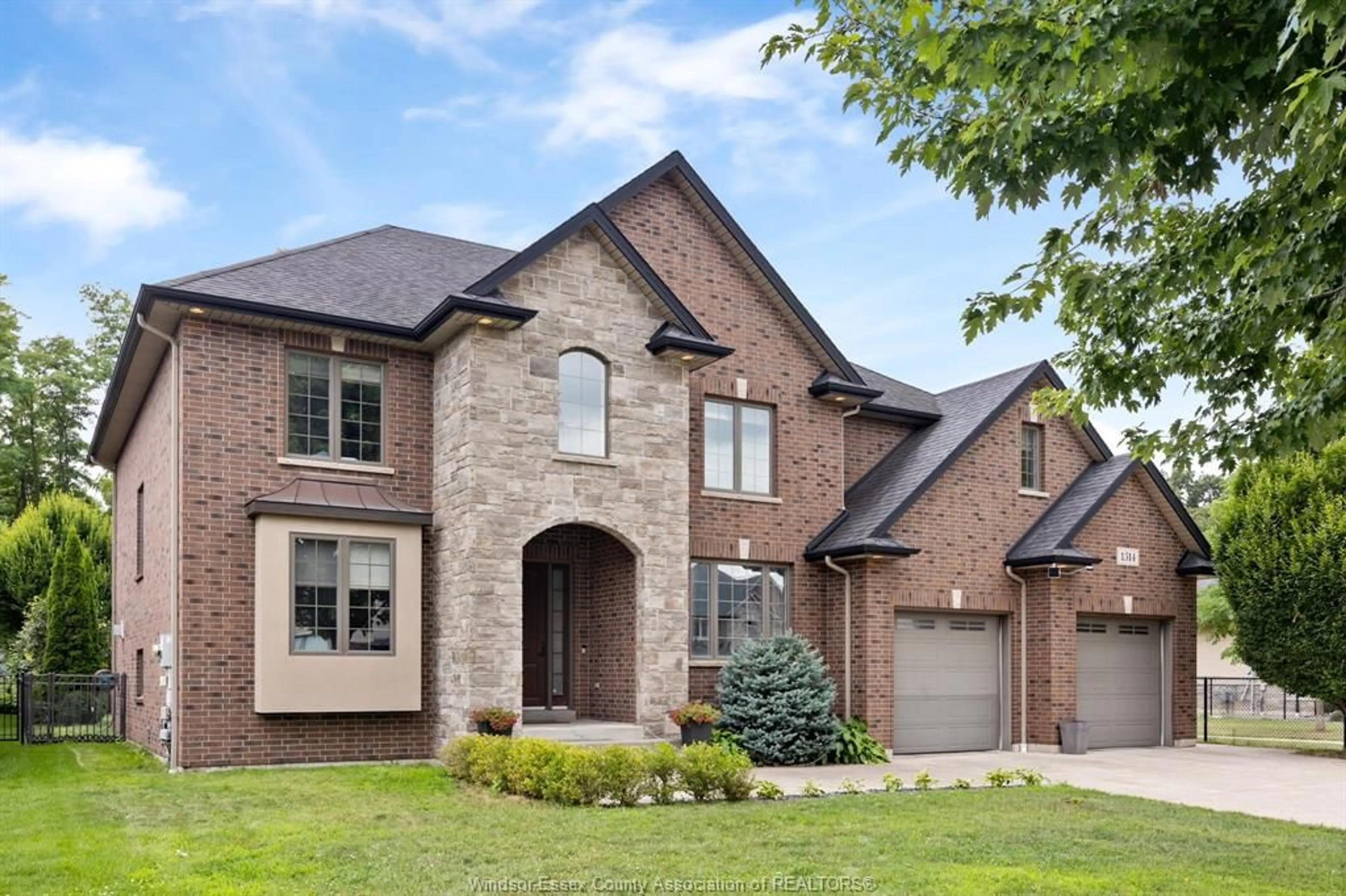 Home with brick exterior material, street for 1314 MONTY, LaSalle Ontario N9J 0A8