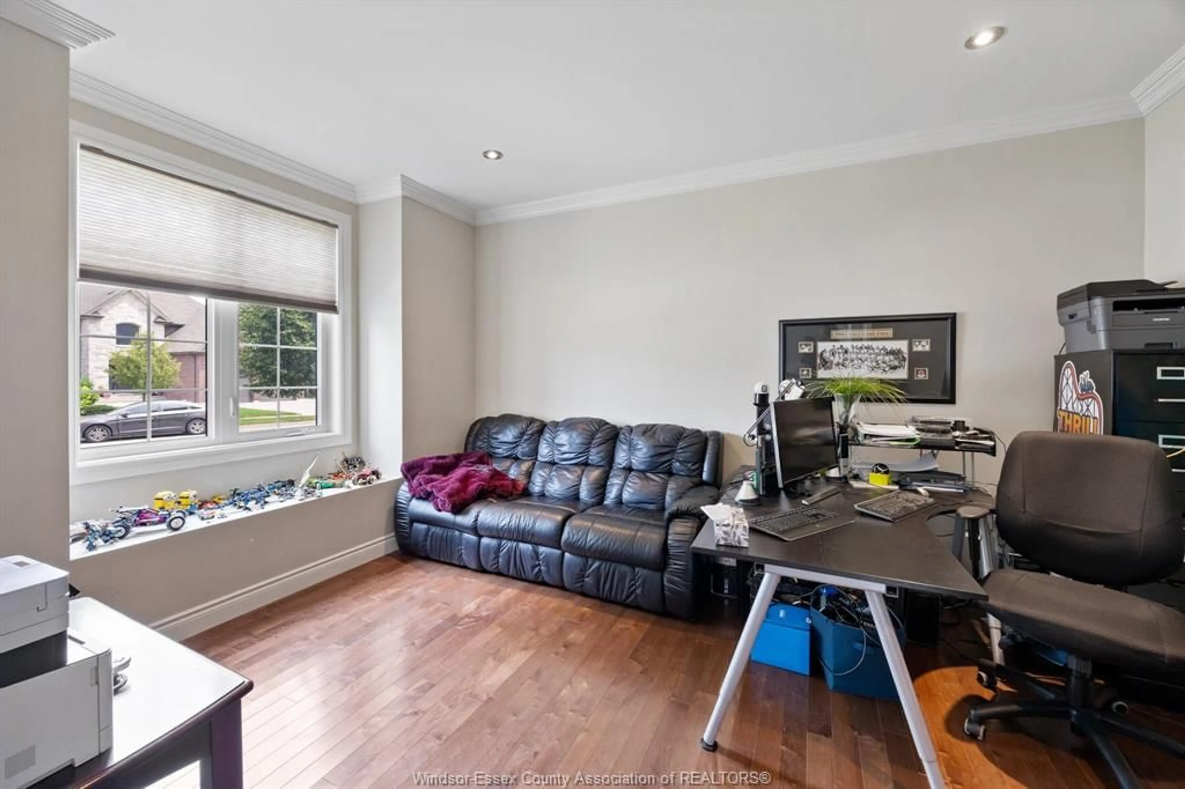 A pic of a room for 1314 MONTY, LaSalle Ontario N9J 0A8