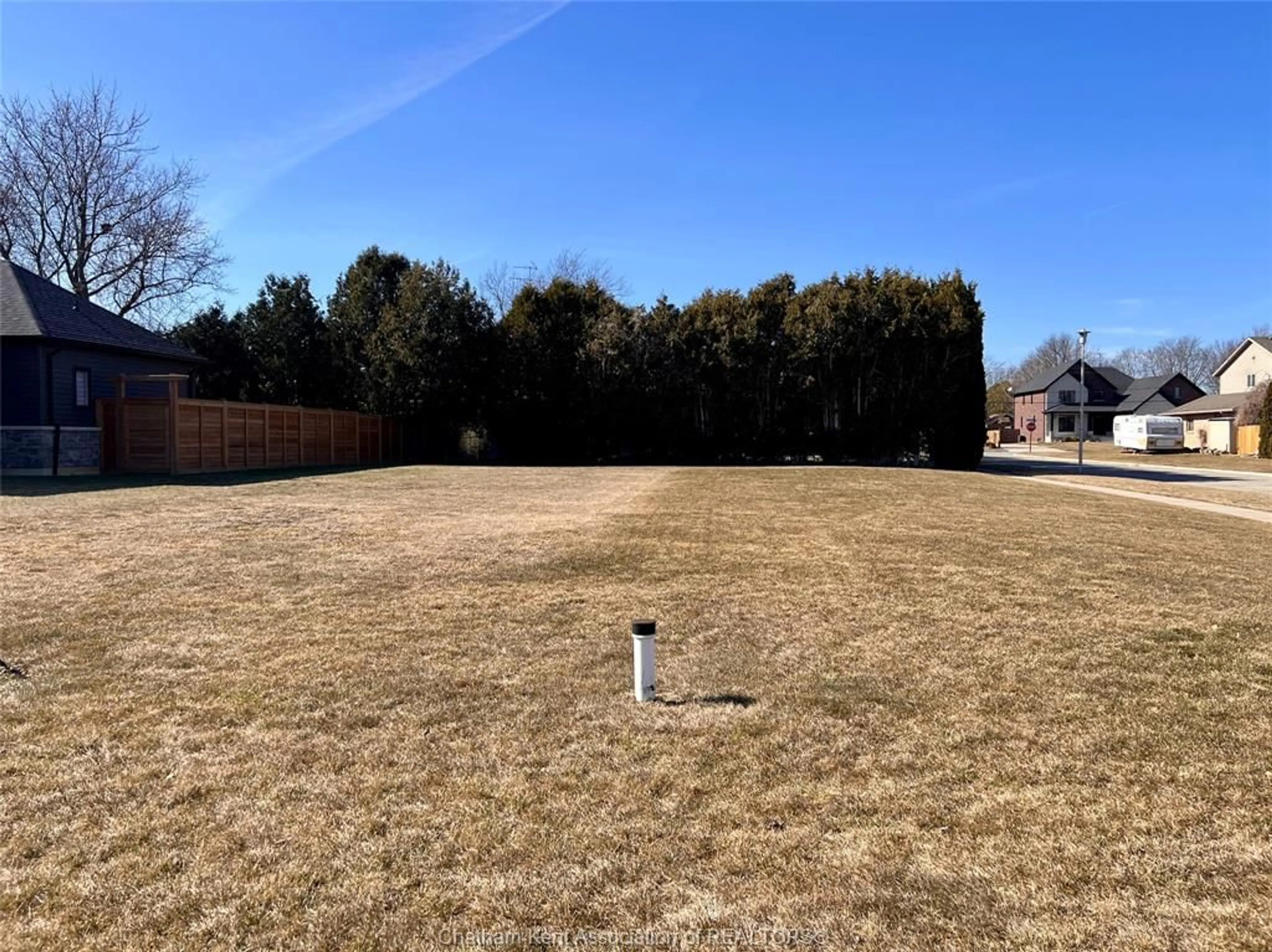 A pic from outside/outdoor area/front of a property/back of a property/a pic from drone, unknown for 93 Sleepy Meadow Dr, Blenheim Ontario N0P 1A0