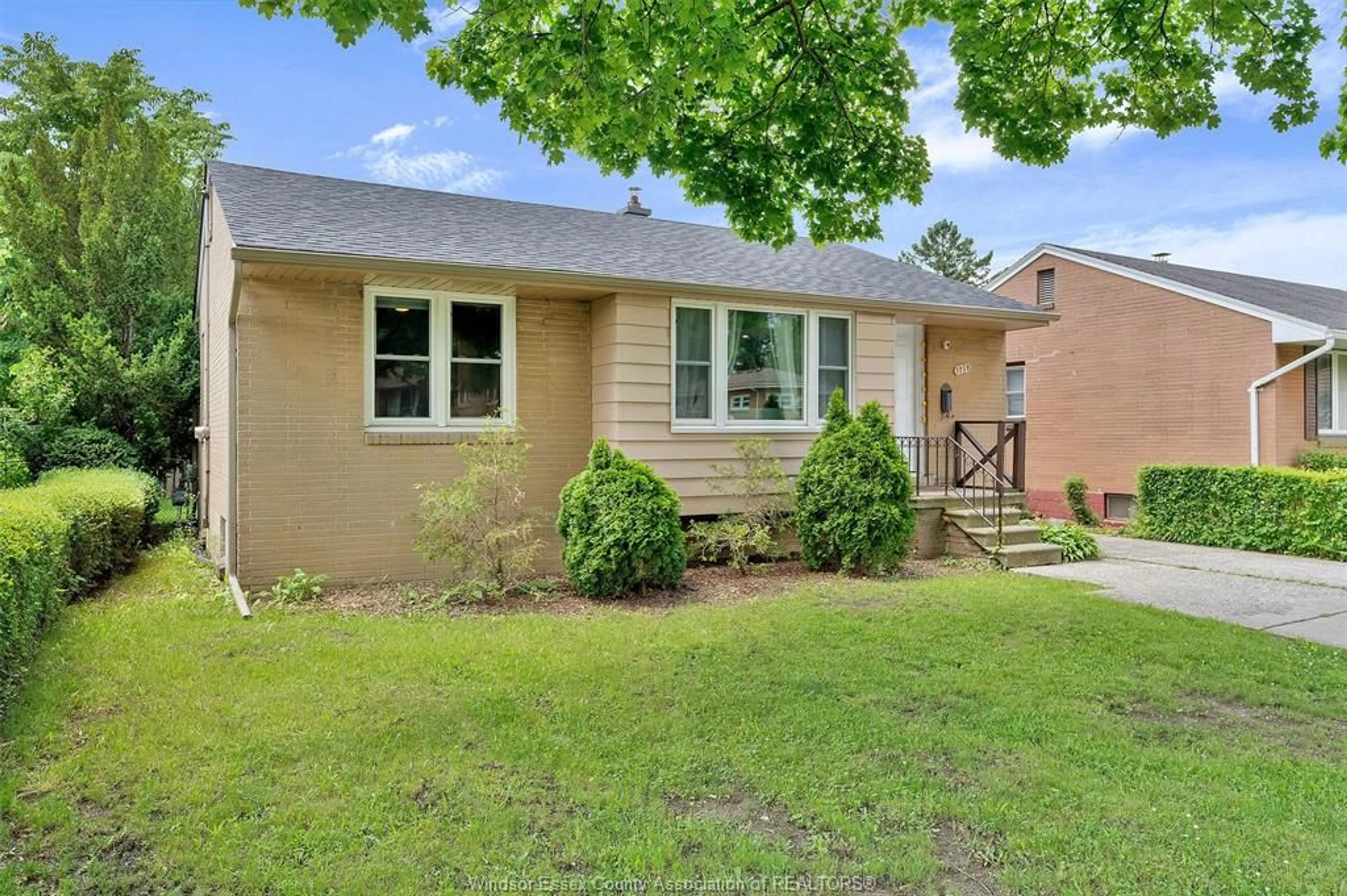 Home with brick exterior material, street for 1159 DOT AVE, Windsor Ontario N9C 3H9