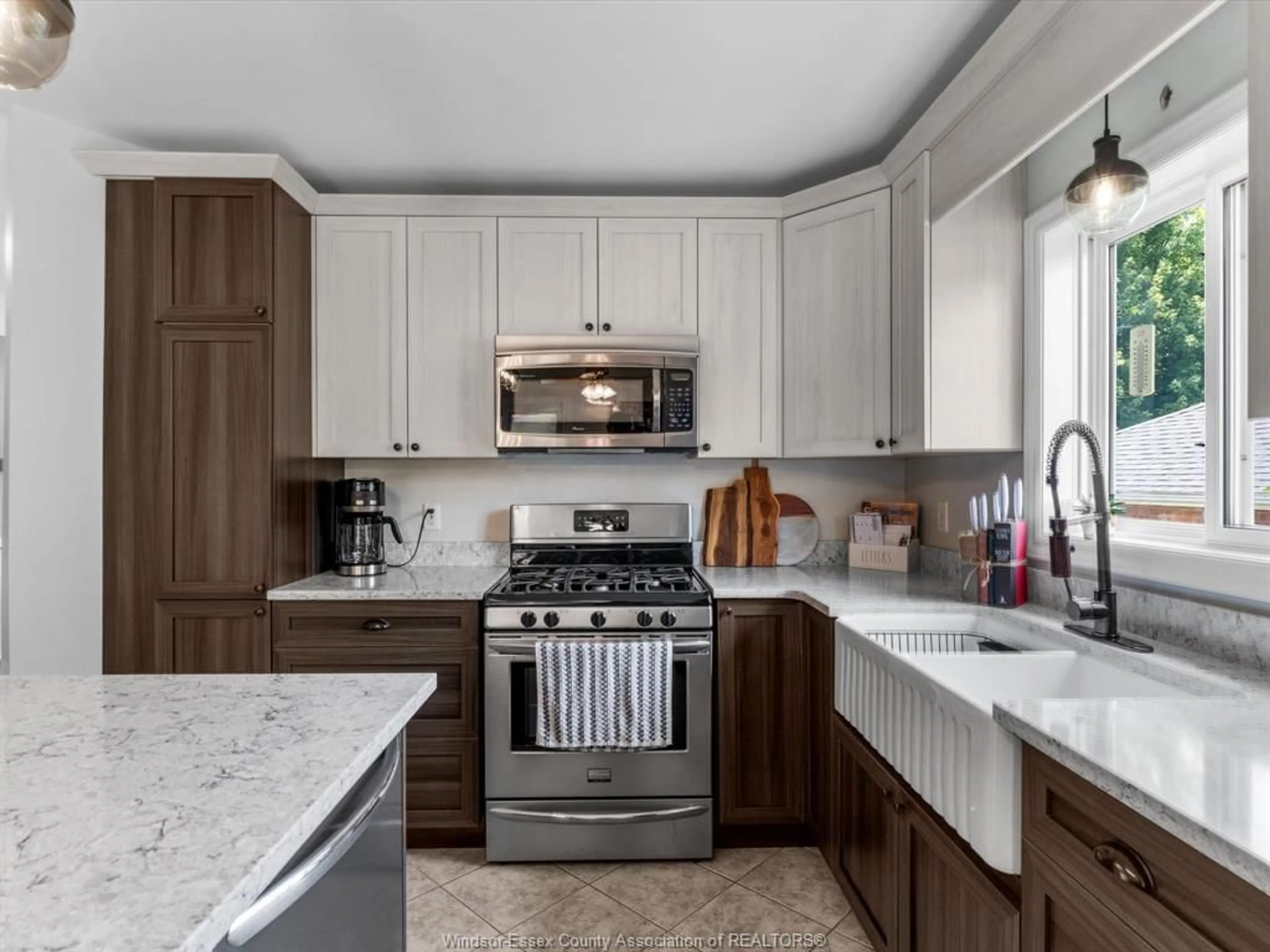 Unknown for 326 MILLBROOK, Kingsville Ontario N9Y 4A5