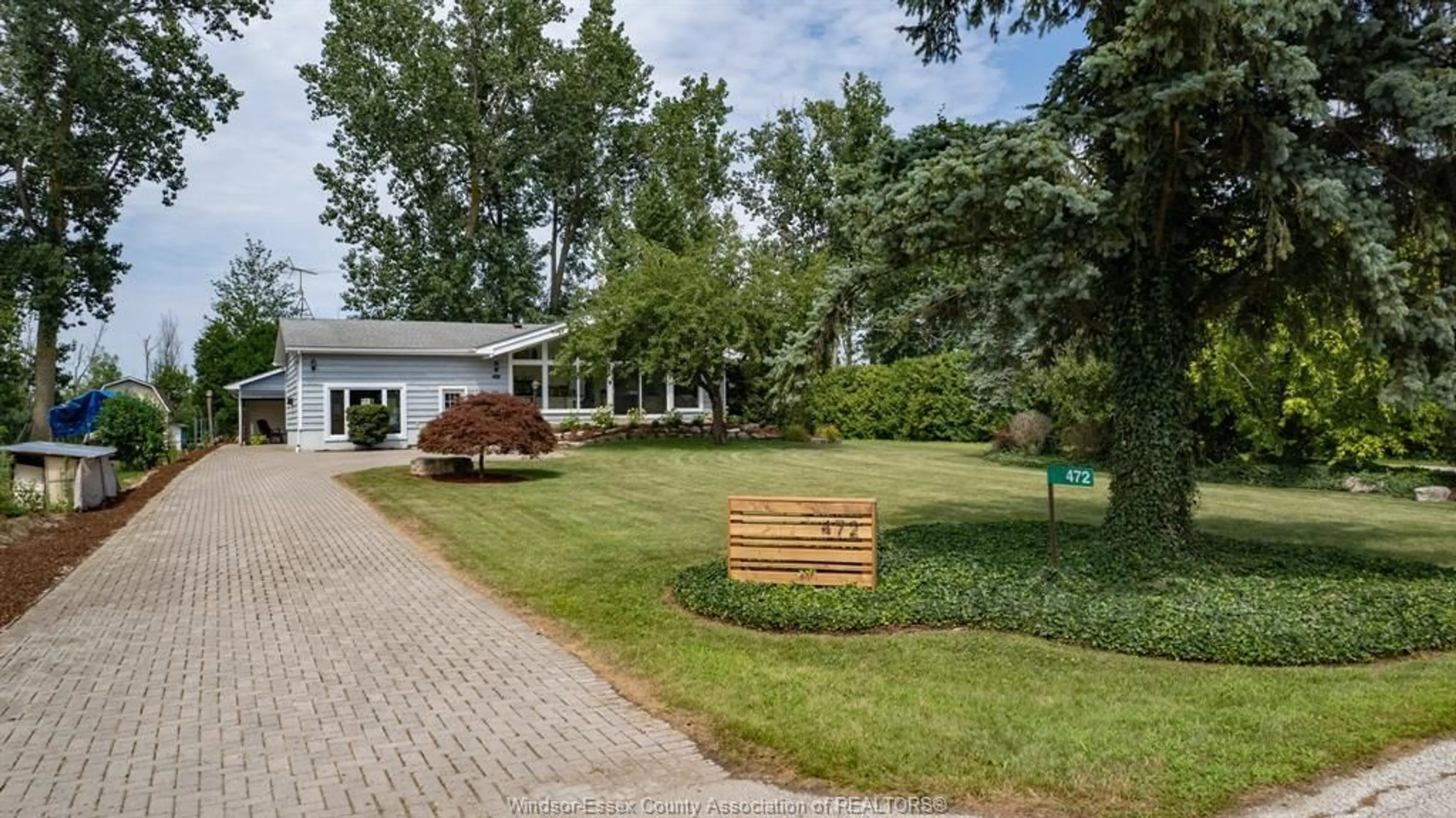 Unknown for 472 LAKEWOOD Dr, Amherstburg Ontario N9V 2Y8