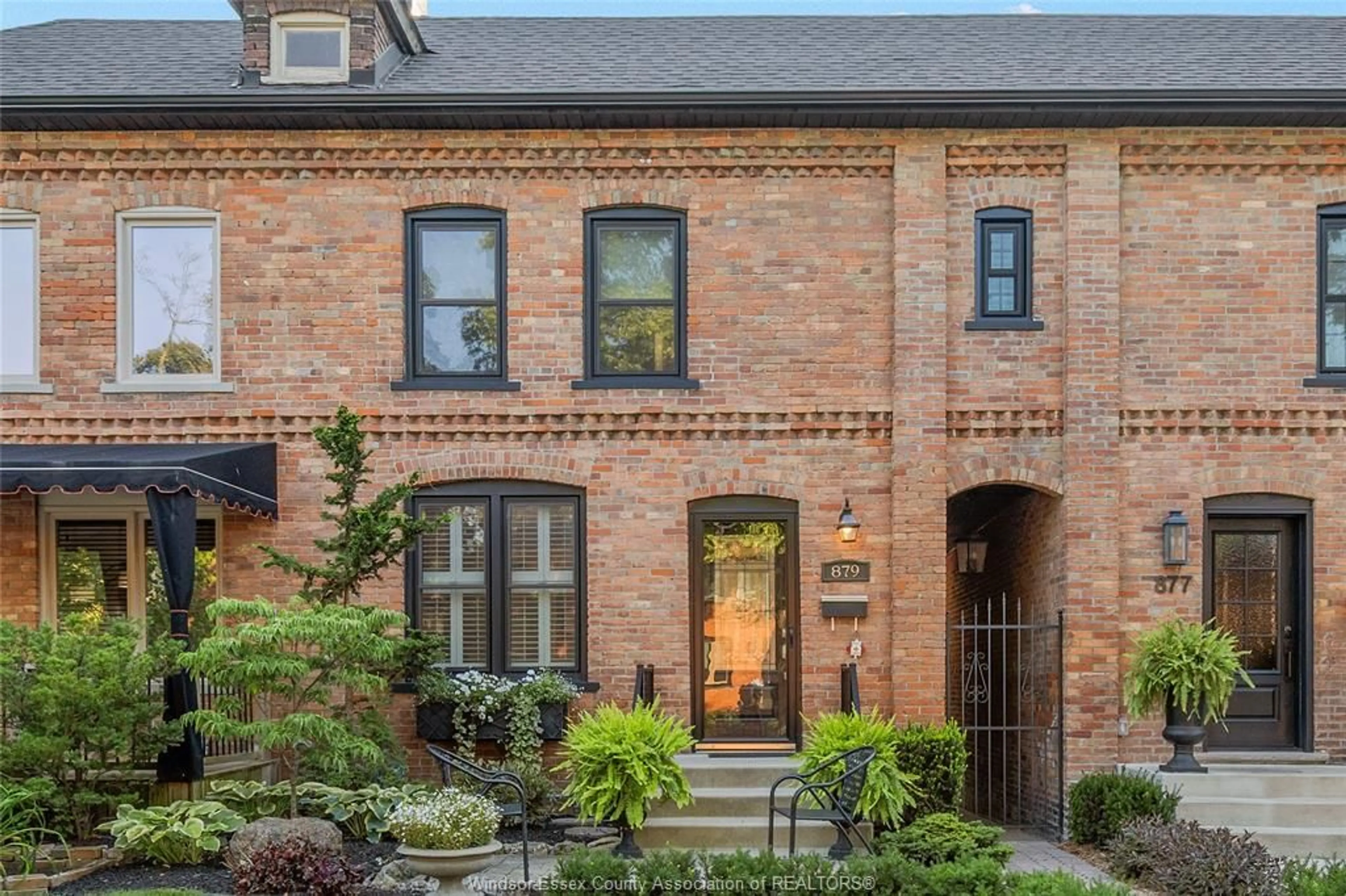 Home with brick exterior material, street for 879 MONMOUTH, Windsor Ontario N8Y 3L5
