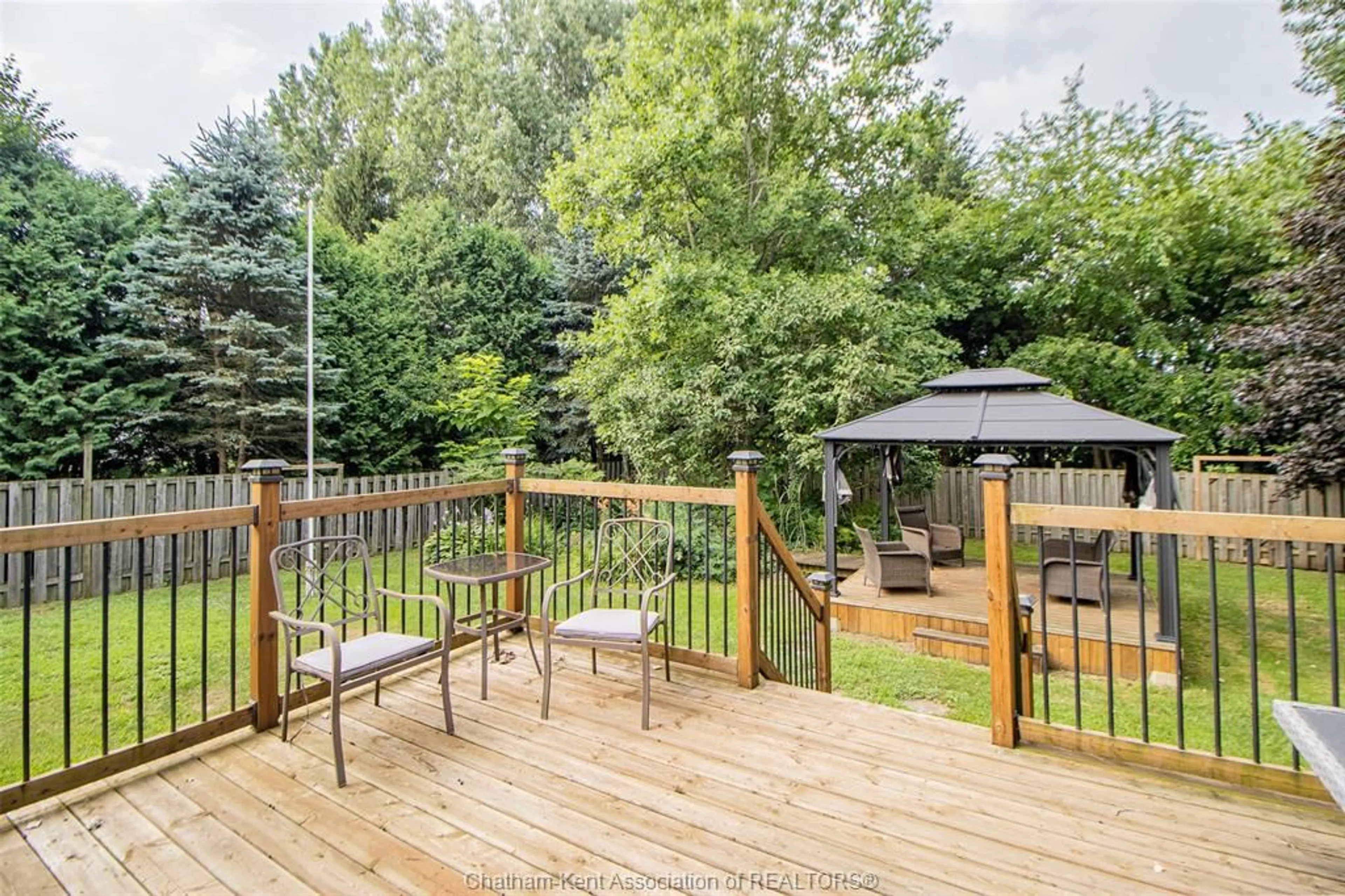 Patio, forest/trees view for 749 MAIN St, Bothwell Ontario N0P 1C0