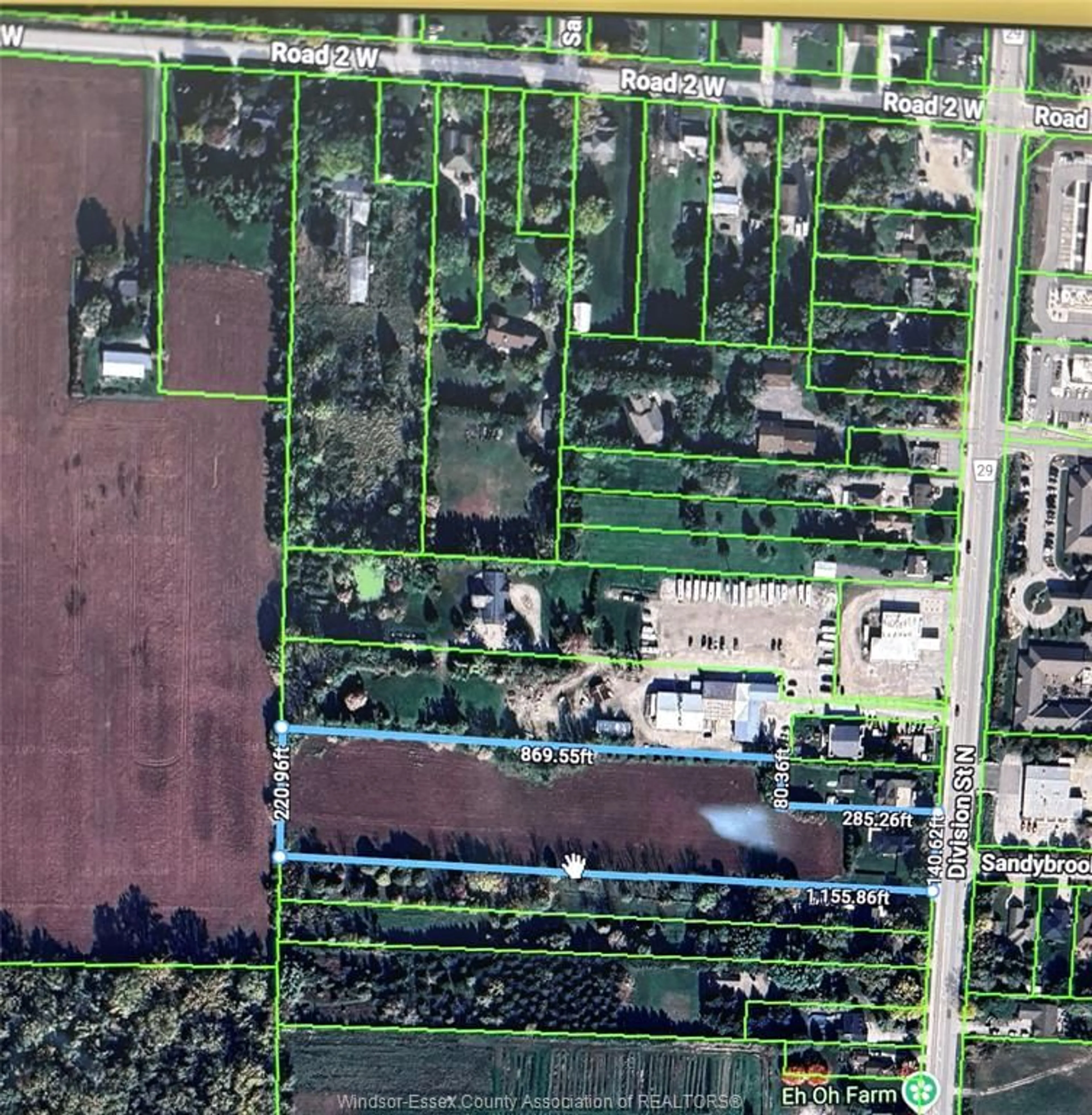 A pic from outside/outdoor area/front of a property/back of a property/a pic from drone, street for 1695 DIVISION Rd, Kingsville Ontario N9Y 2Y9