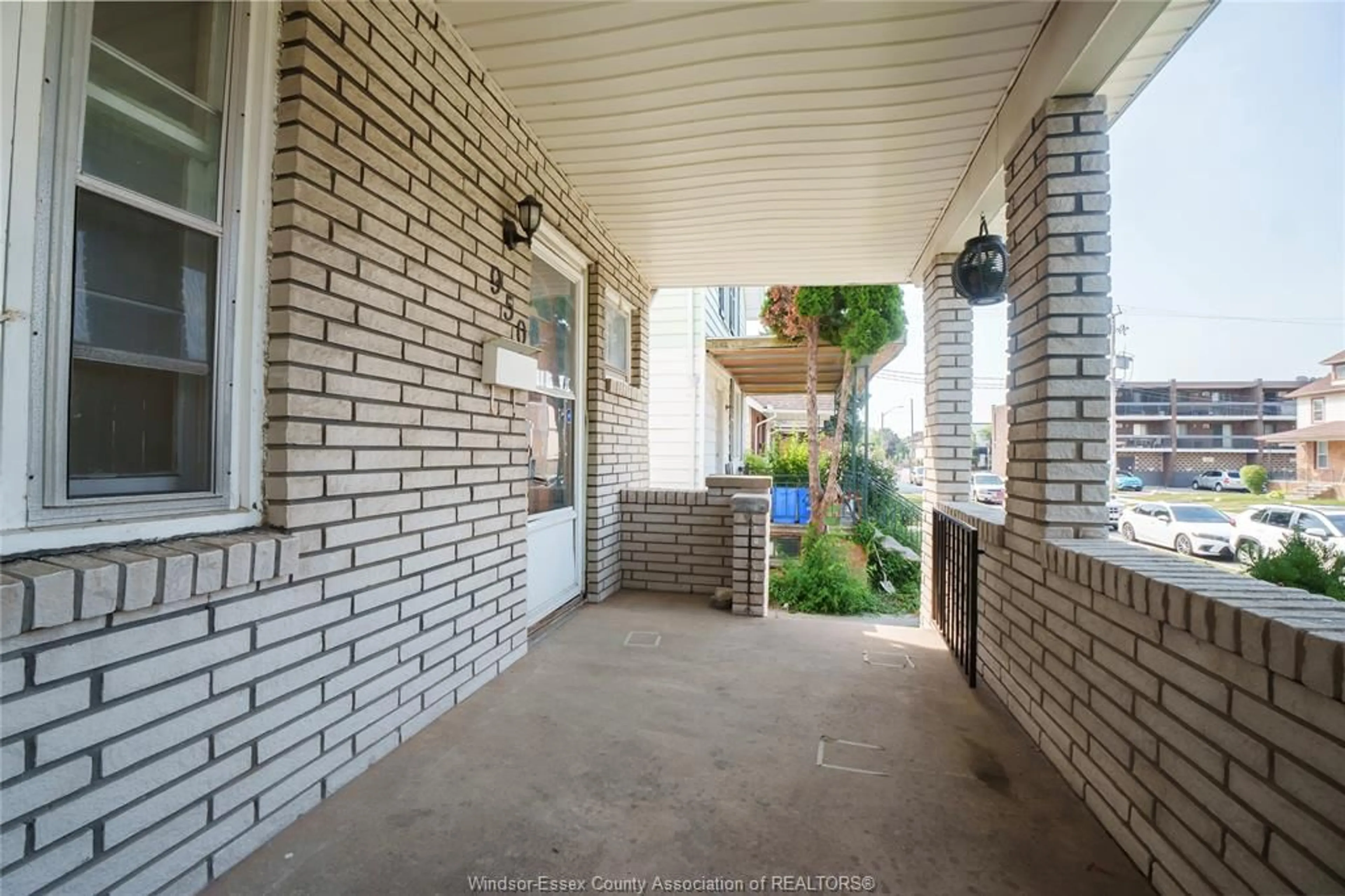 Unknown for 950 ELSMERE, Windsor Ontario N9A 2A9