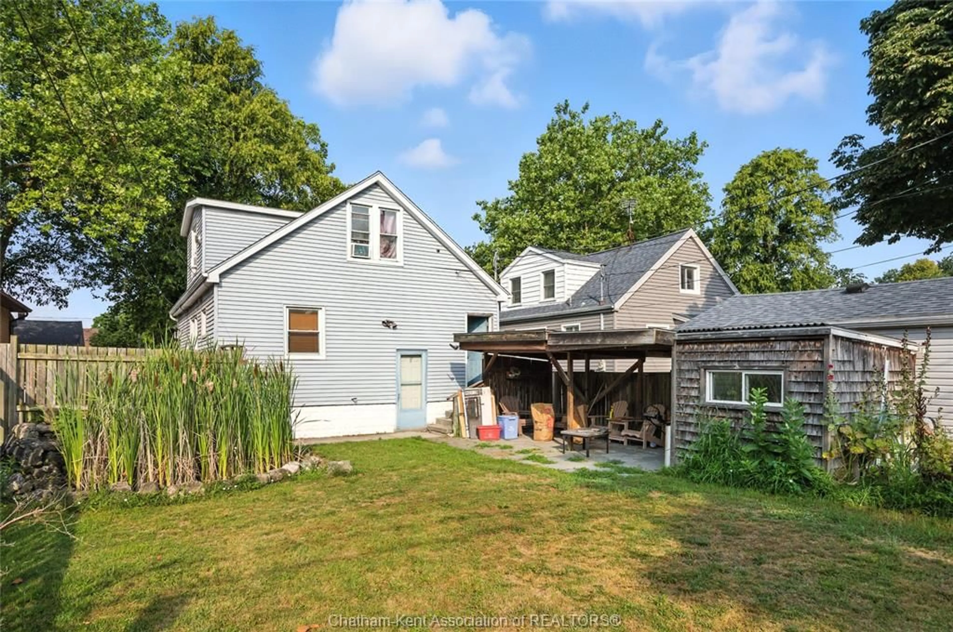A pic from outside/outdoor area/front of a property/back of a property/a pic from drone, street for 1436 Labadie Rd, Windsor Ontario N8Y 4H1
