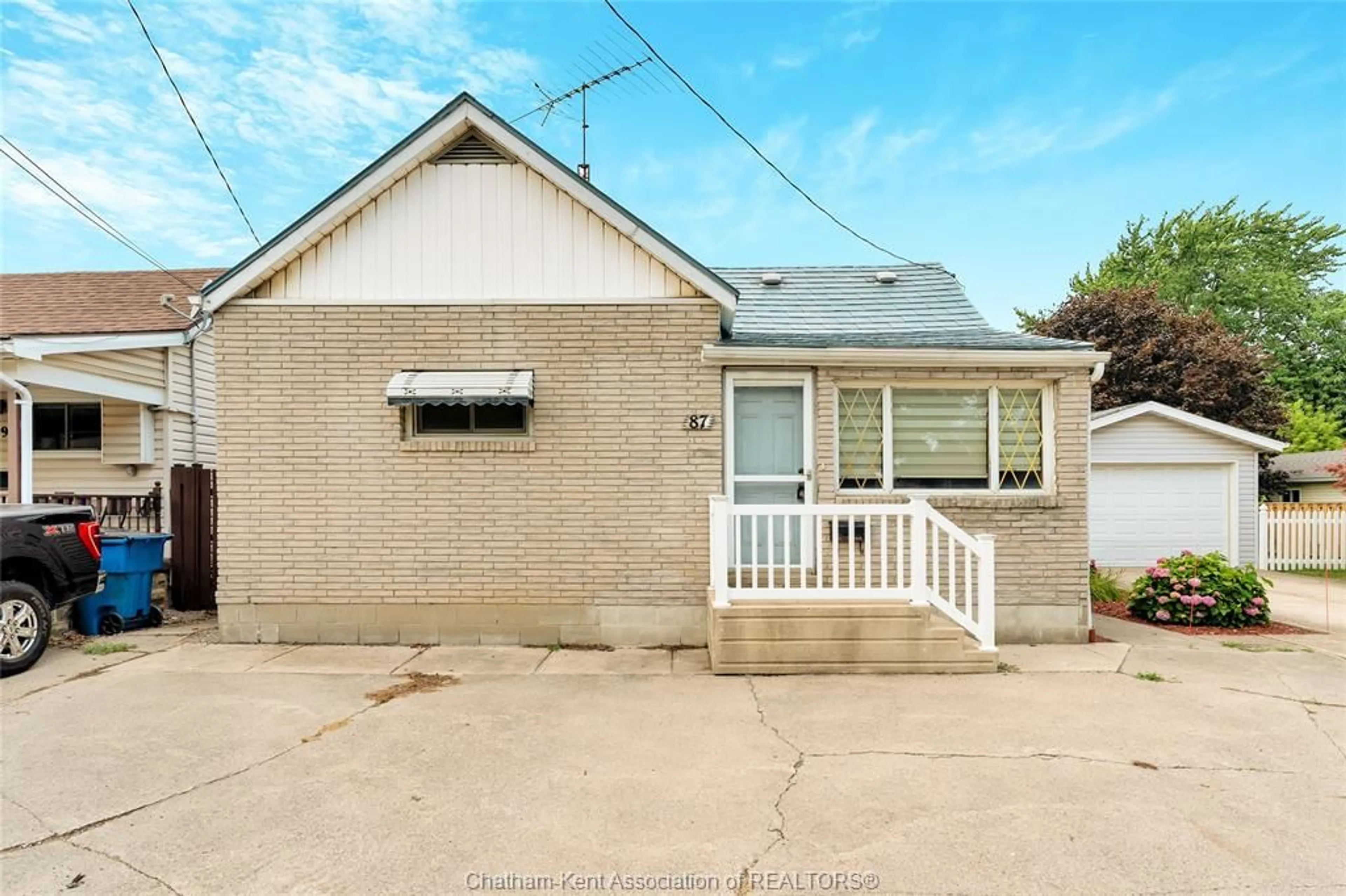 Unknown for 87 Park Ave, Chatham Ontario N7M 1V8