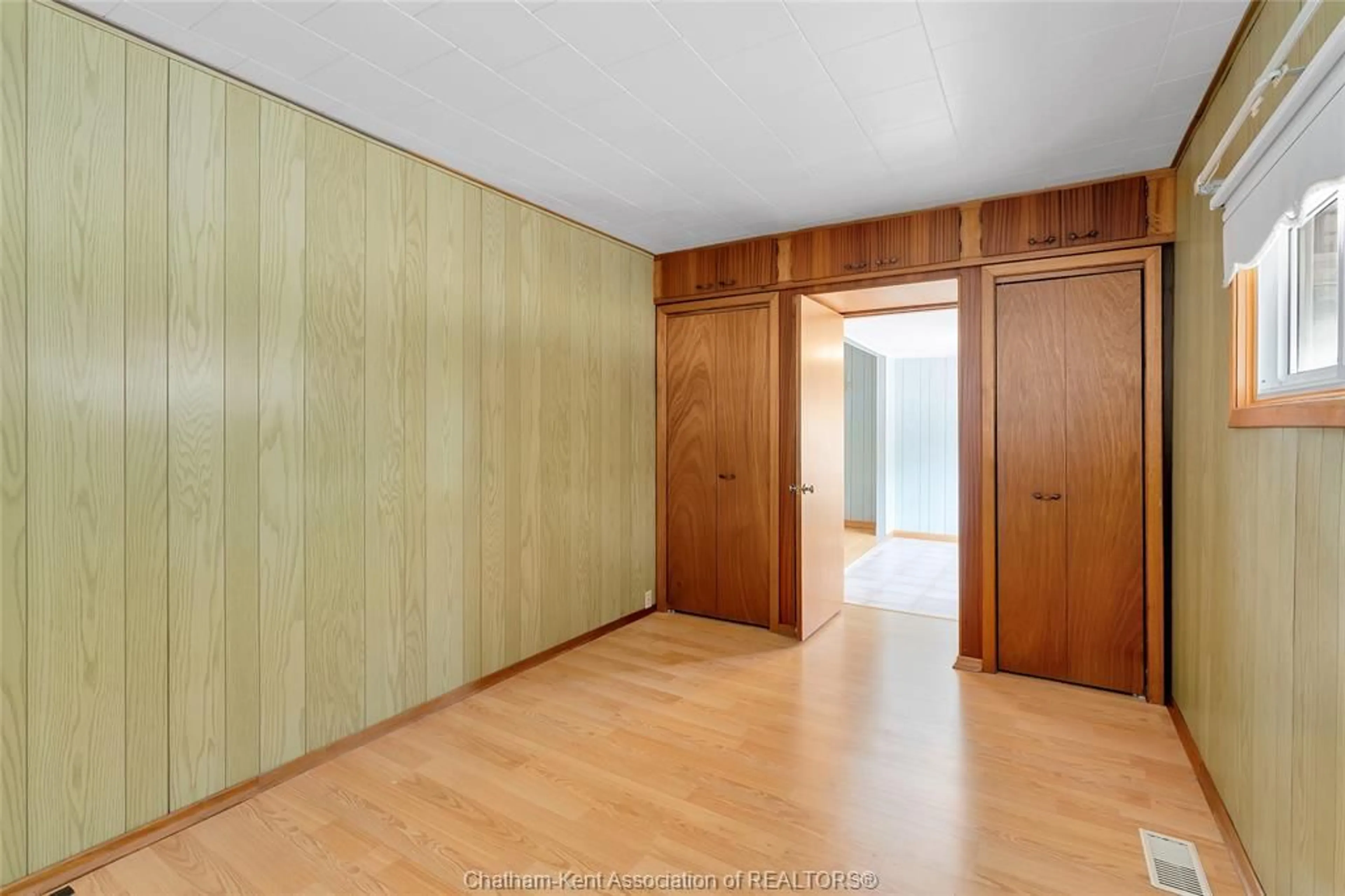 Storage room or clothes room or walk-in closet for 87 Park Ave, Chatham Ontario N7M 1V8