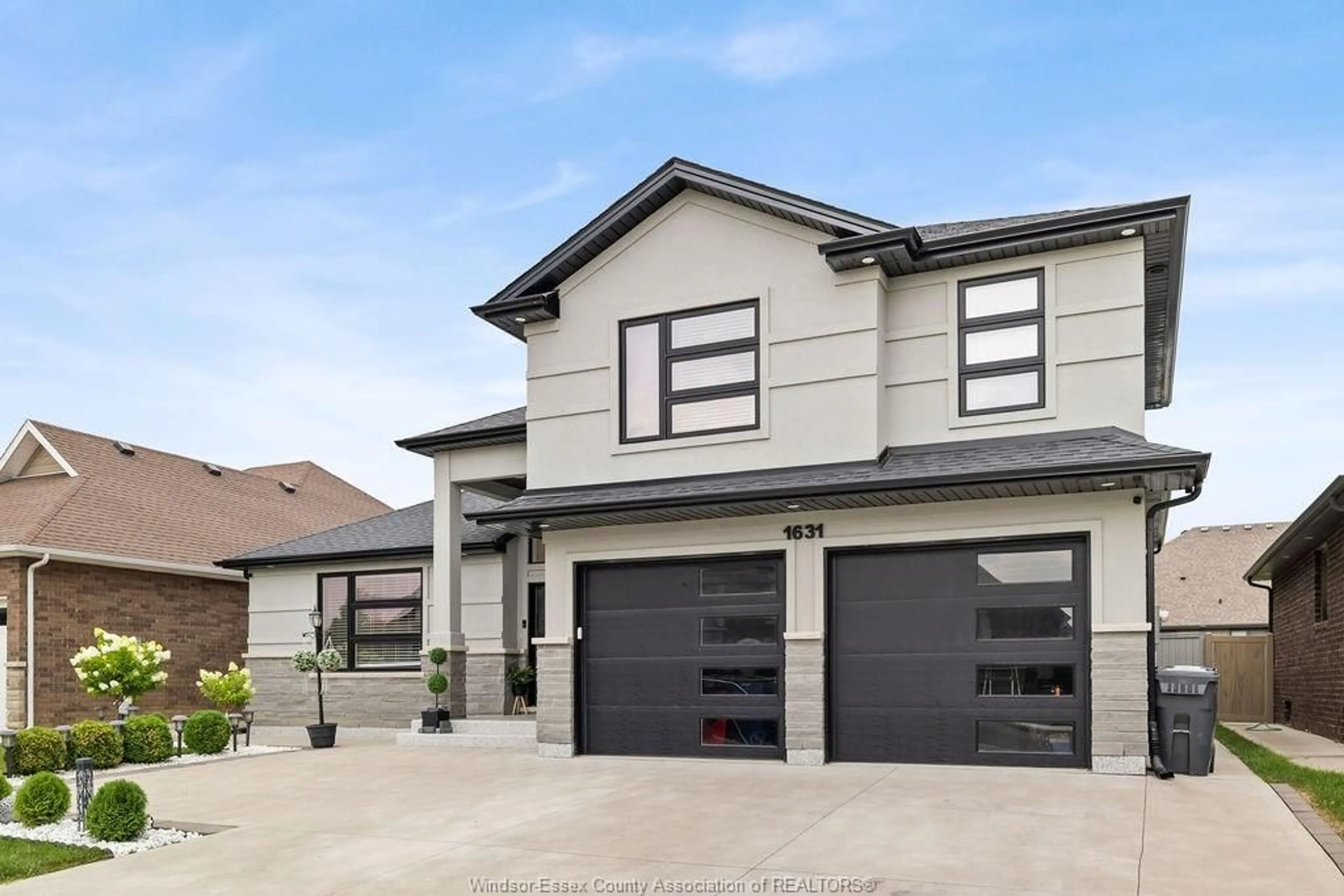 Home with brick exterior material, street for 1631 CLEARWATER Ave, Windsor Ontario N8P 0E9