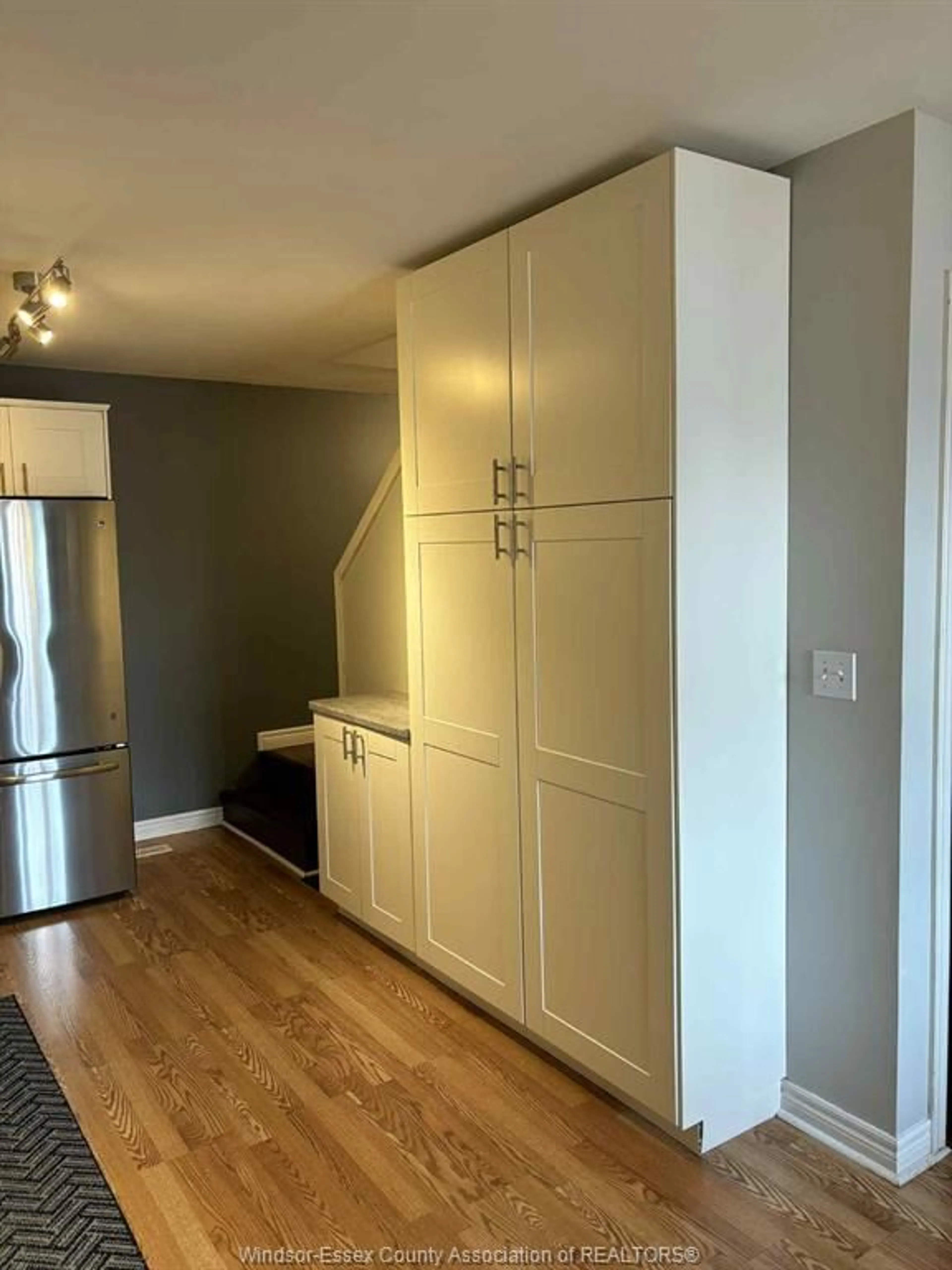 A pic of a room for 12537 HORWOOD Cres, Tecumseh Ontario N8N 4T6