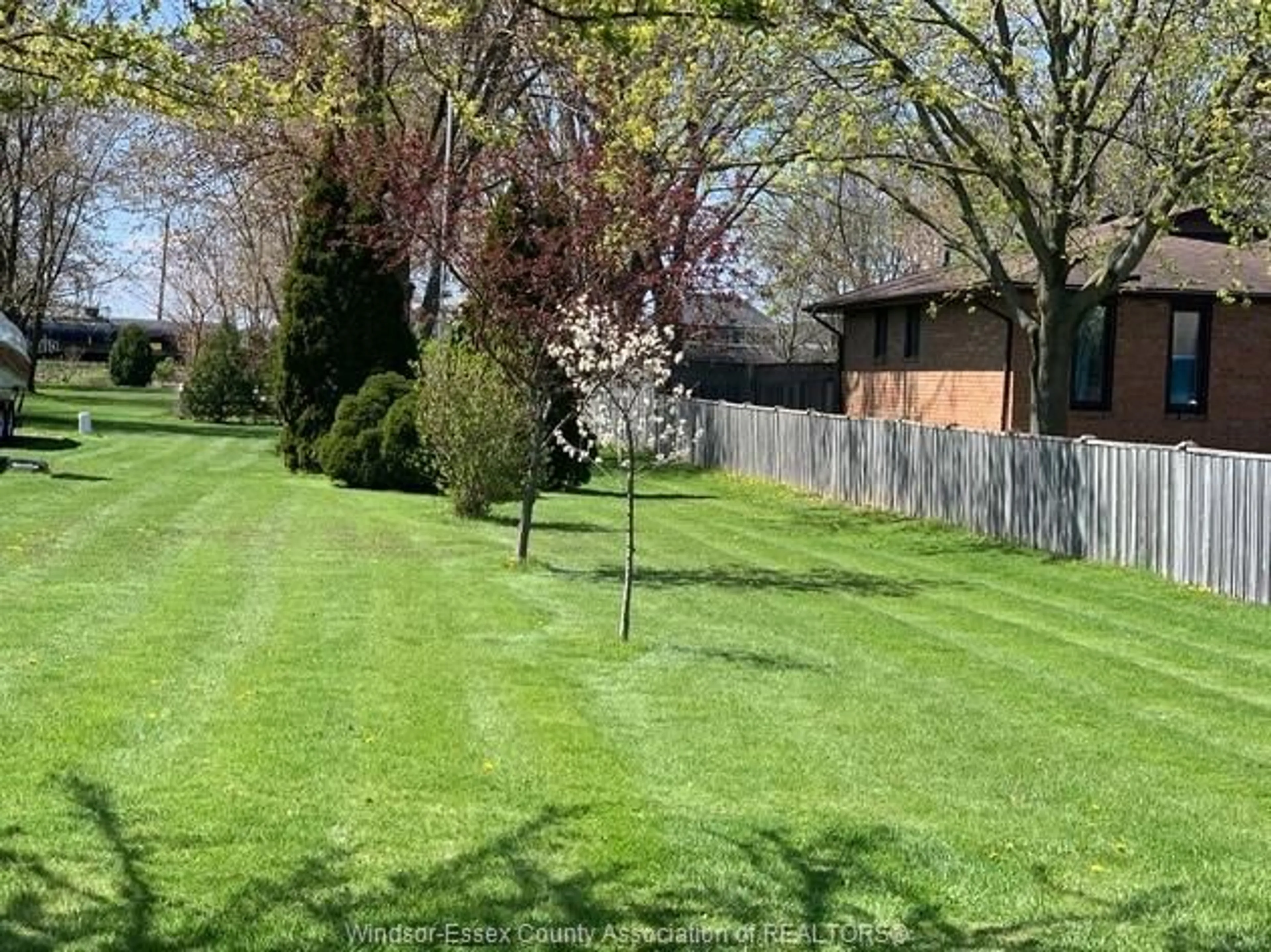 A pic from outside/outdoor area/front of a property/back of a property/a pic from drone, forest/trees view for 700 CONCESSION 2, Amherstburg Ontario N9V 3R3